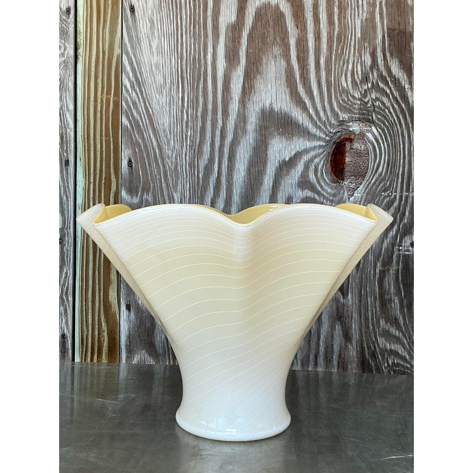 20th Century Vintage Italian Vetri Murano Glass Handkerchief Lamp For Sale