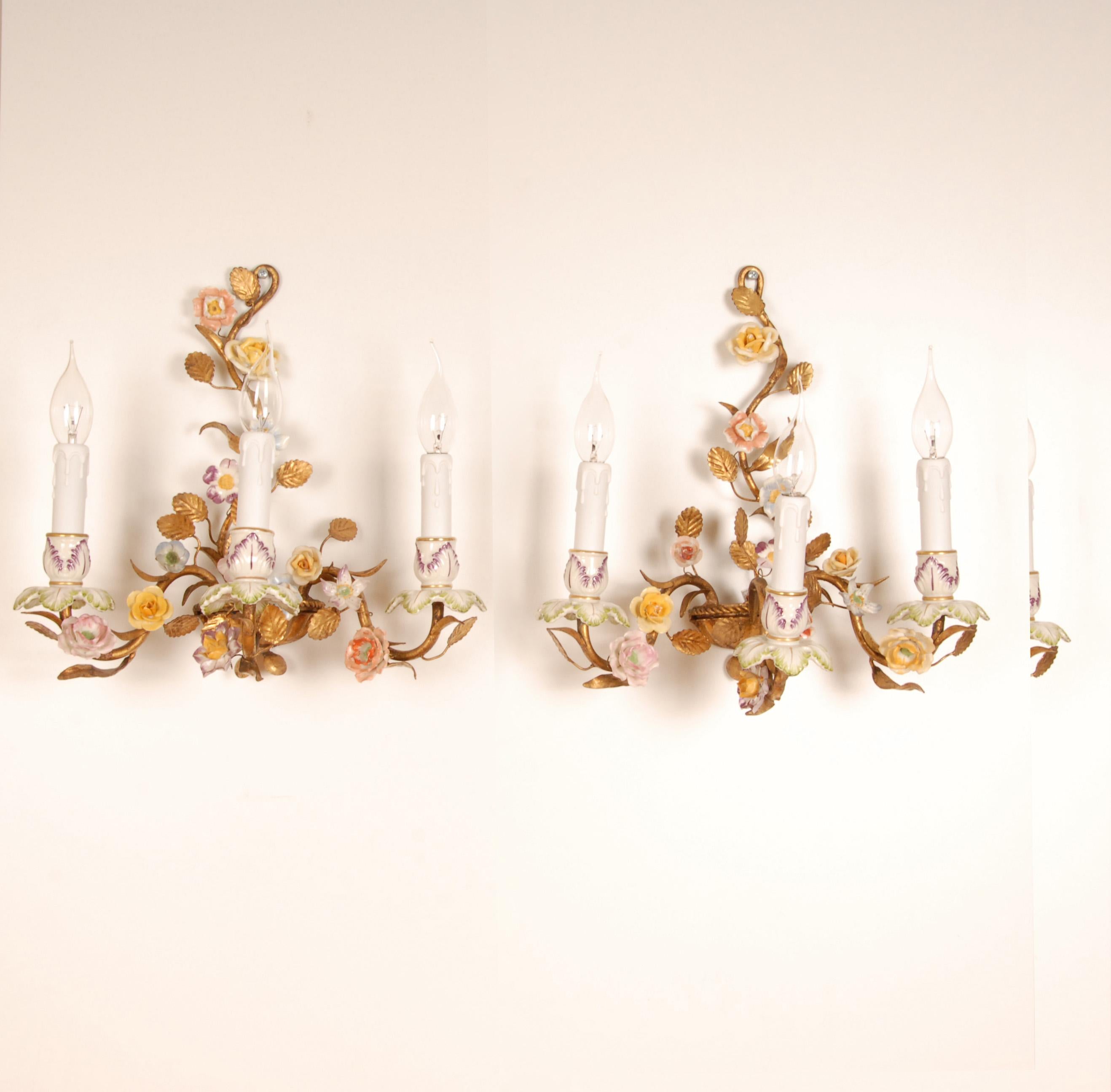 Vintage Italian Wall Lamps Gold Tole Florentiner Sconces Porcelain Roses a pair For Sale 7