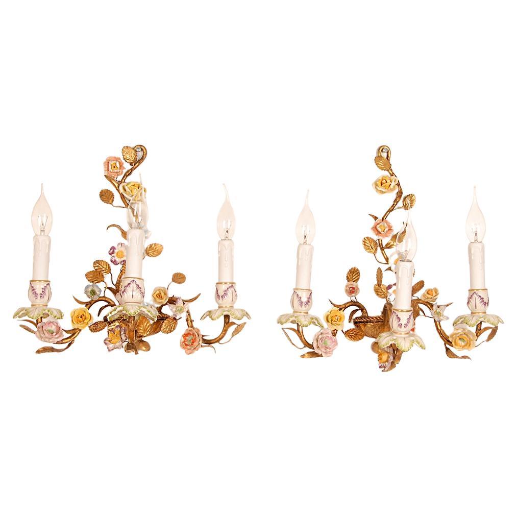 Vintage Italian Lampes Florentine Or Appliques Porcelaine Roses une paire
