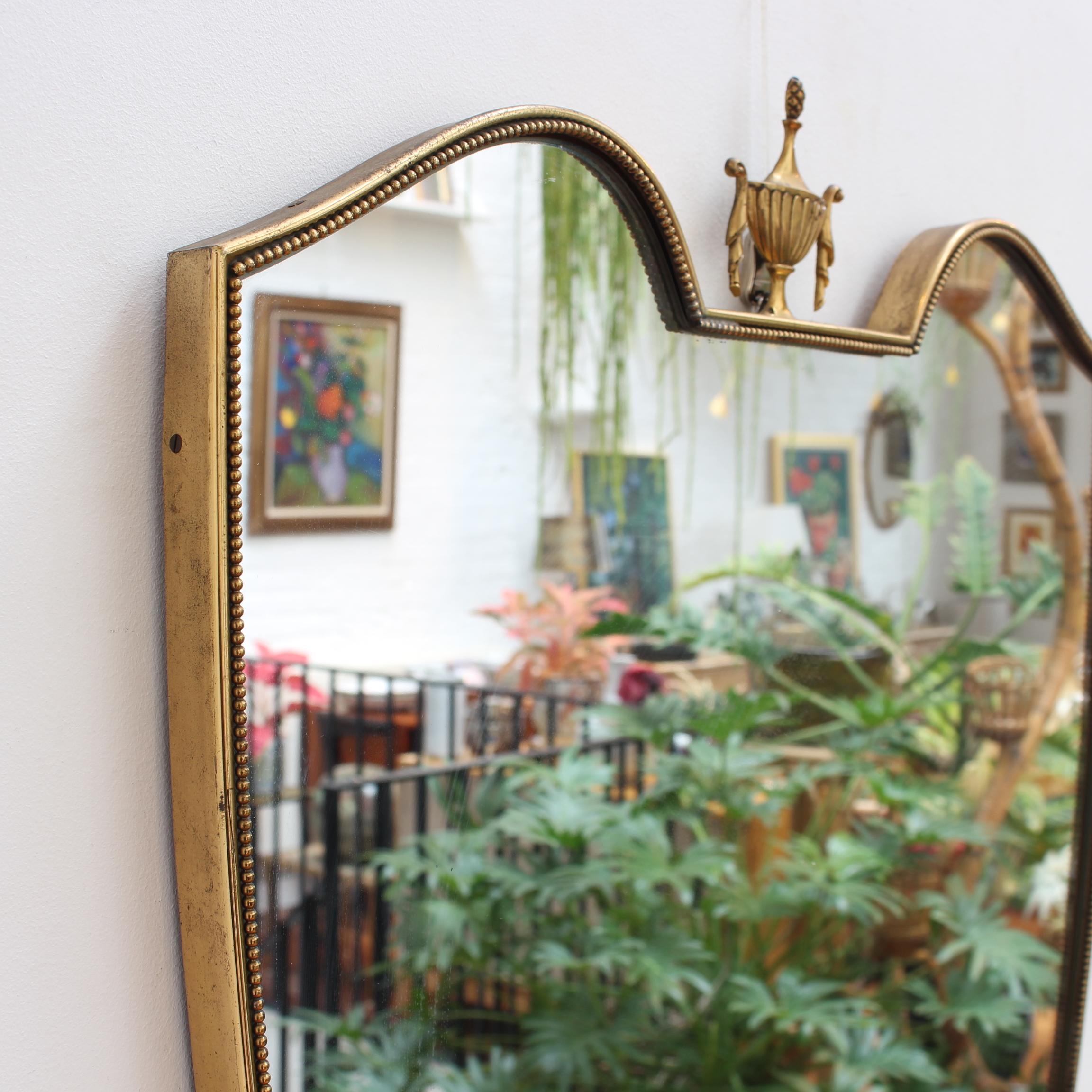 Vintage Italian Wall Mirror with Brass Frame and Beading (circa 1950s) For Sale 1