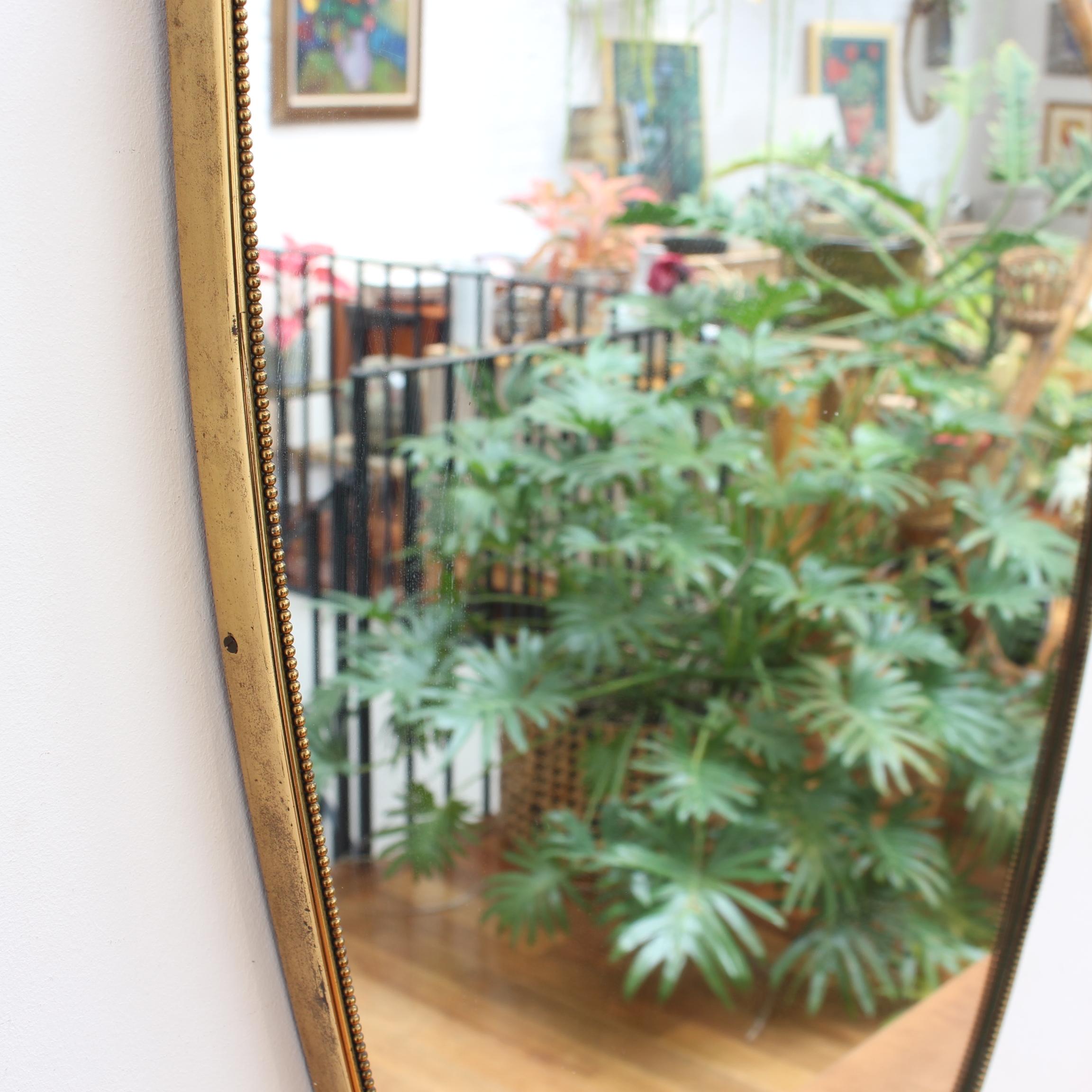 Vintage Italian Wall Mirror with Brass Frame and Beading (circa 1950s) For Sale 2