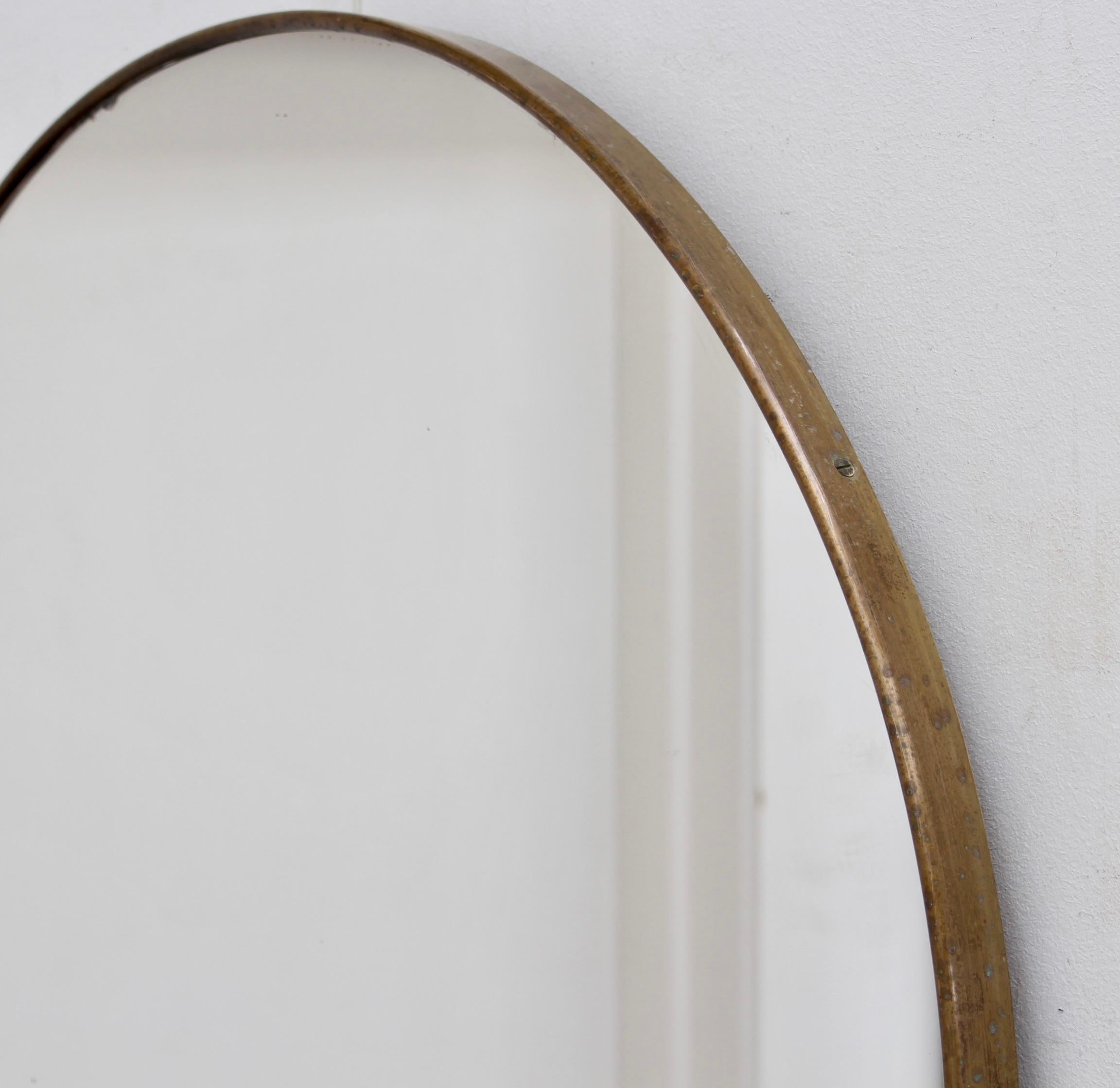 Vintage Italian Wall Mirror with Brass Frame (circa 1950s) For Sale 6