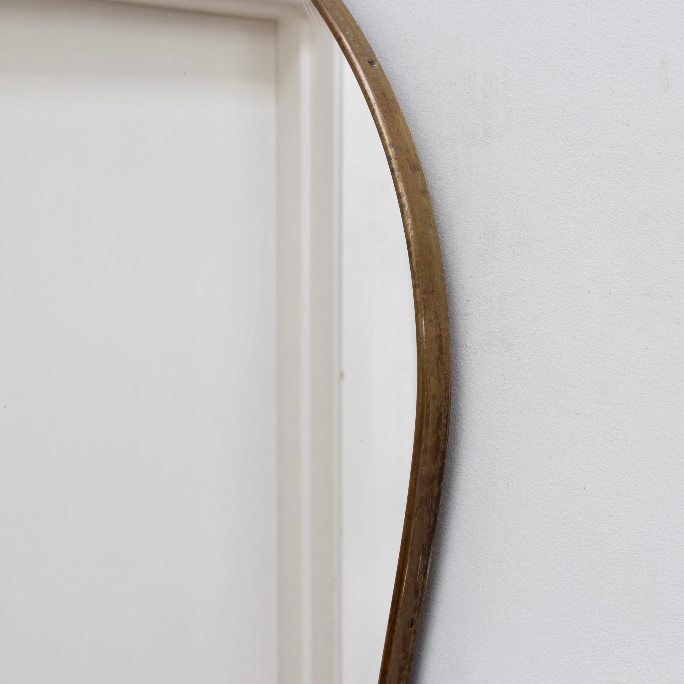 Vintage Italian Wall Mirror with Brass Frame (circa 1950s) For Sale 7