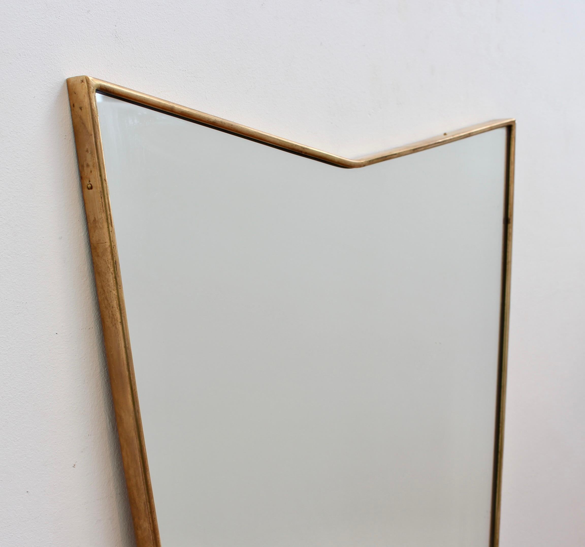 Vintage Italian Wall Mirror with Brass Frame (circa 1950s) For Sale 1