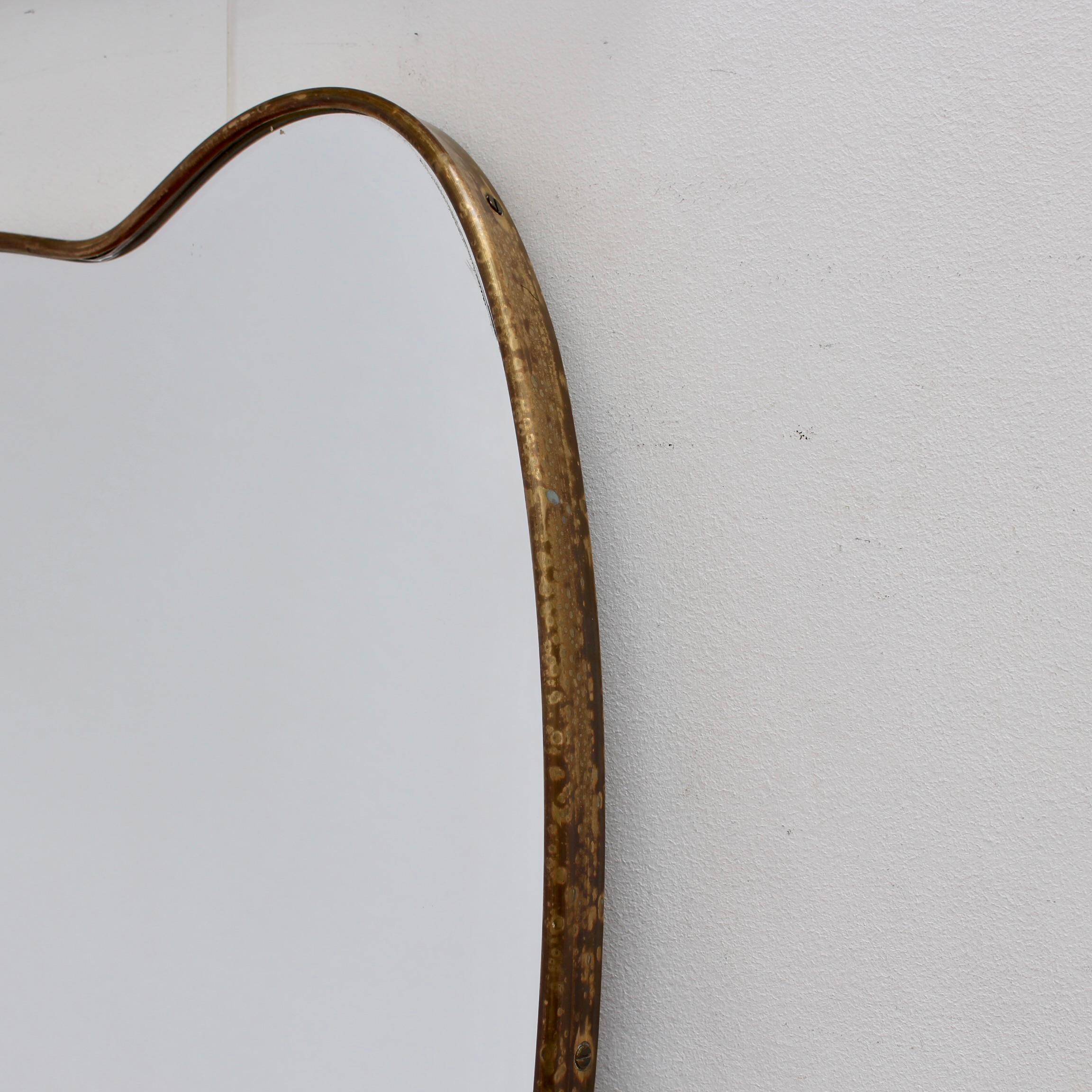 Vintage Italian Wall Mirror with Brass Frame (circa 1950s) For Sale 3
