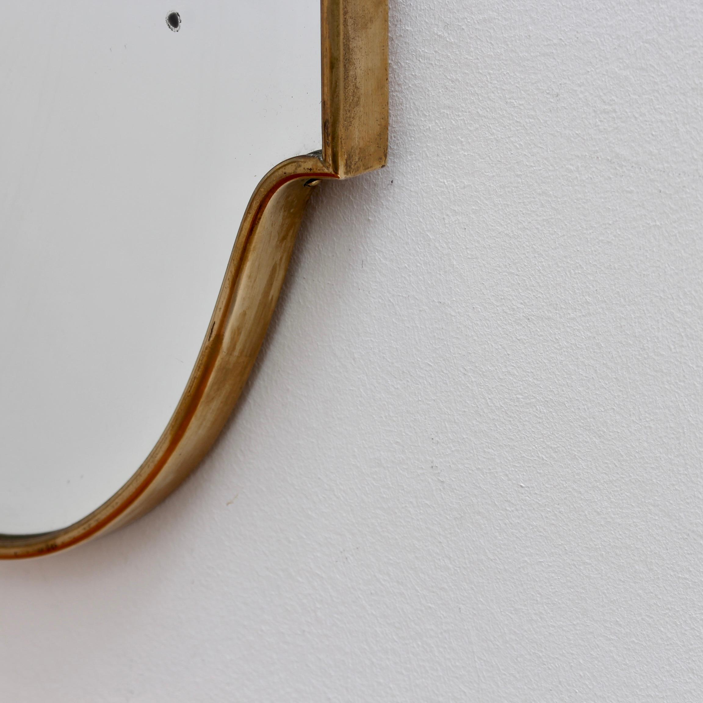 Vintage Italian Wall Mirror with Brass Frame (circa 1950s) - Small For Sale 6