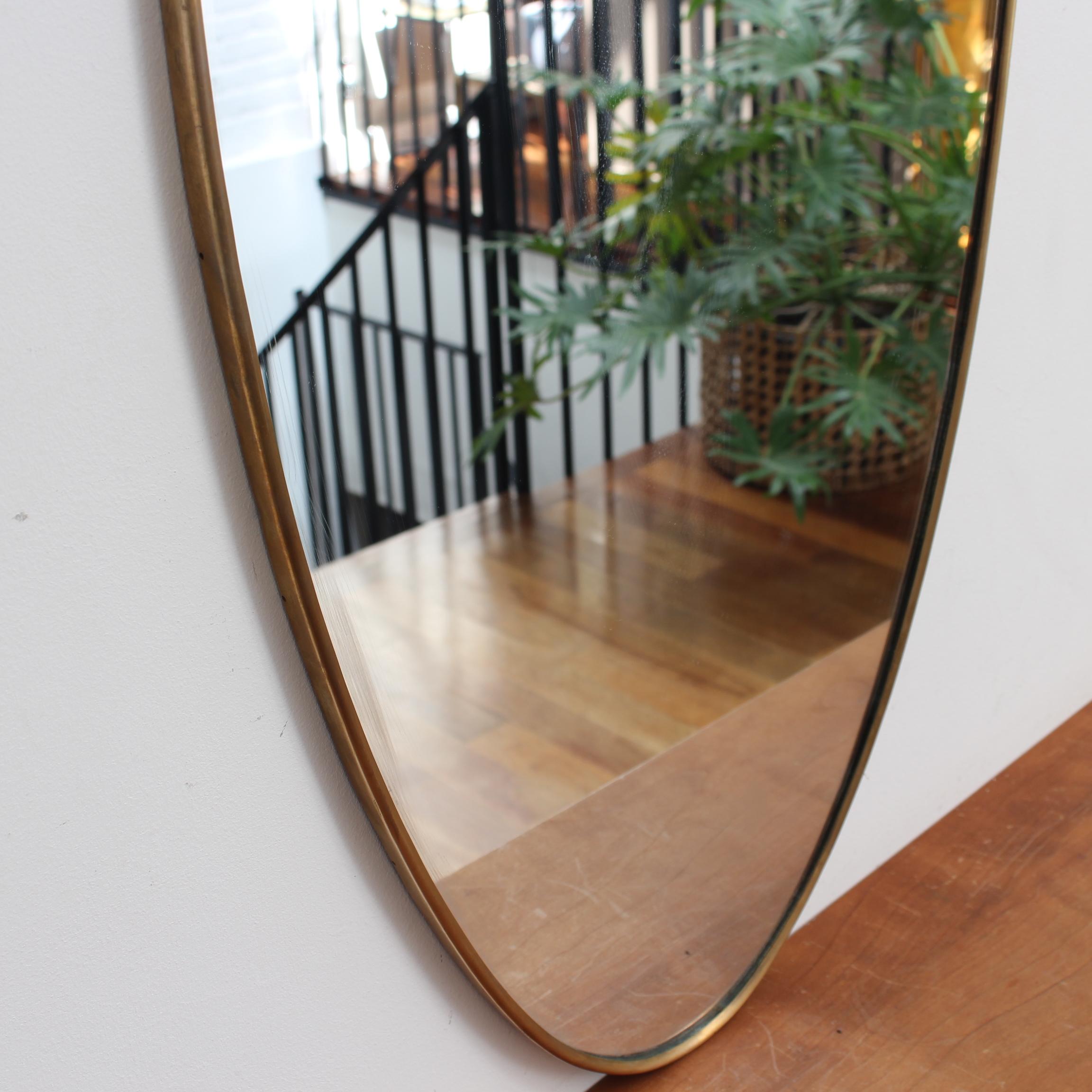 Vintage Italian Wall Mirror with Brass Frame (circa 1960s) For Sale 4