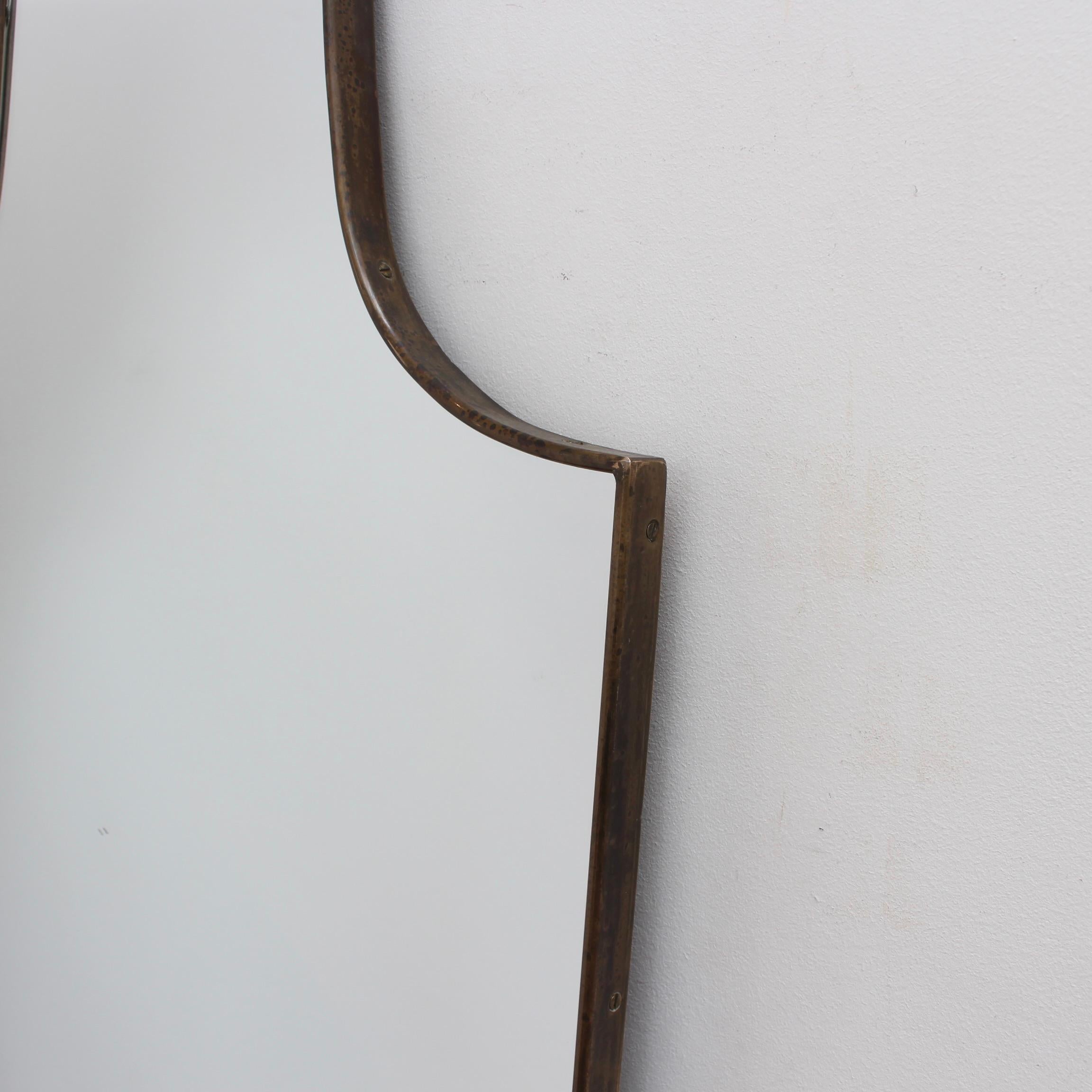Vintage Italian Wall Mirror with Brass Frame (circa 1960s) - Large For Sale 7