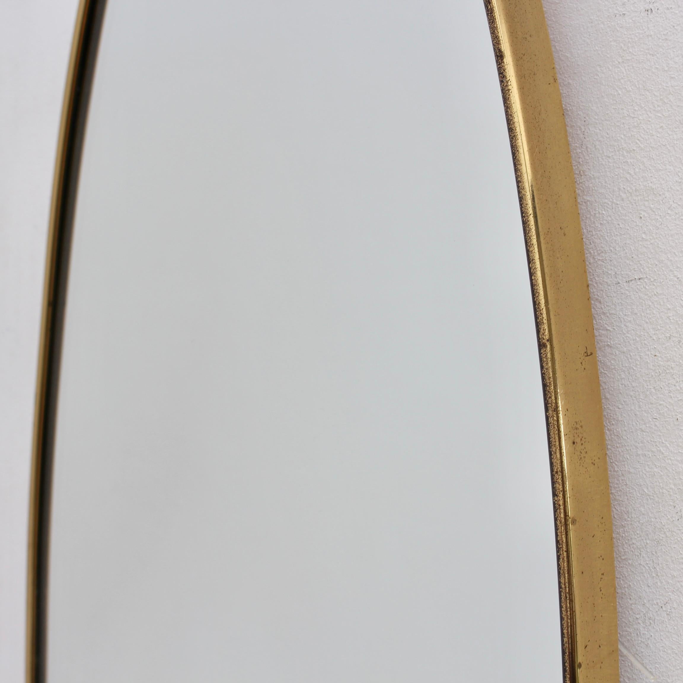 Vintage Italian Wall Mirror with Brass Frame (circa 1960s) - Large For Sale 4