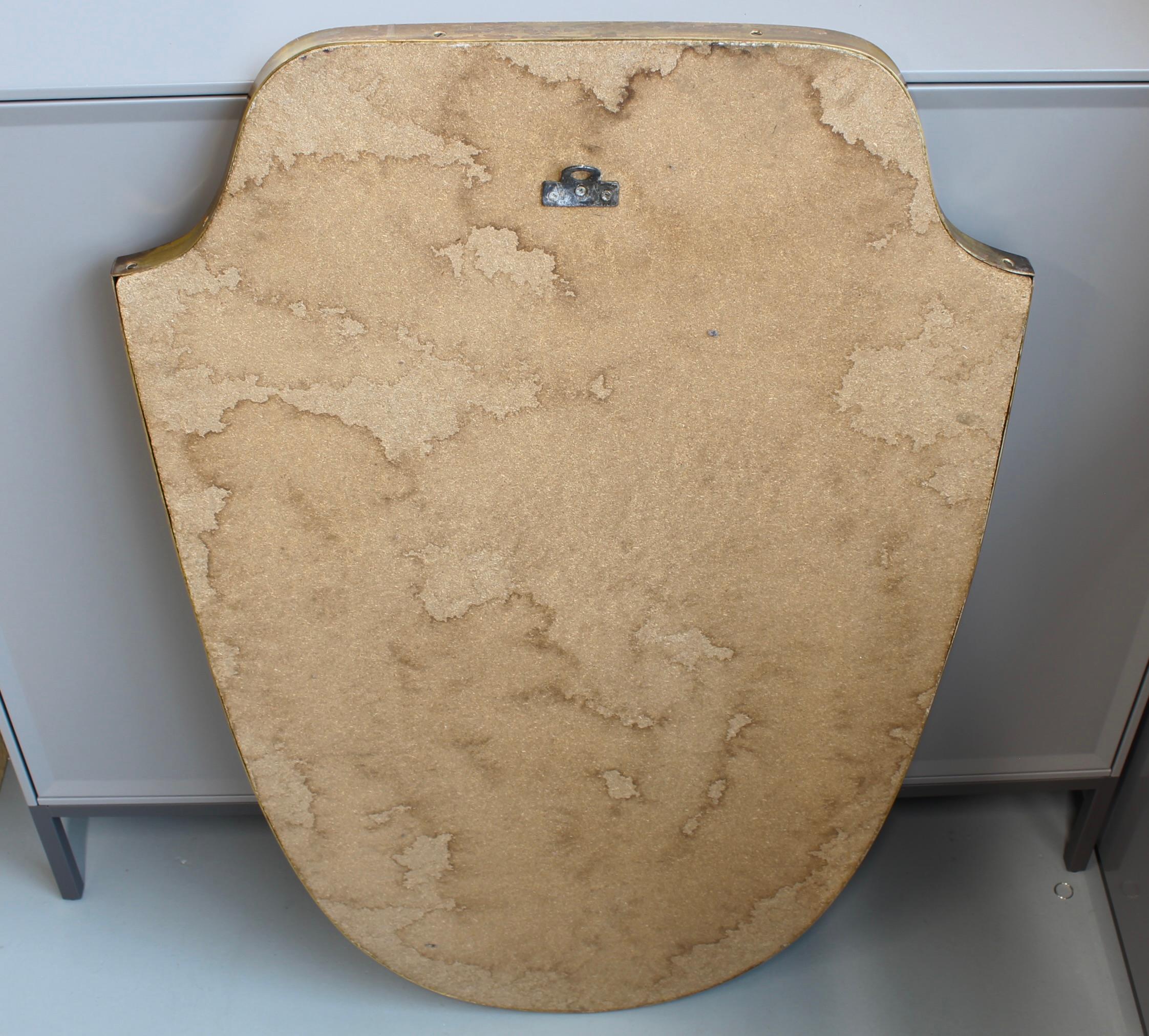 Vintage Italienischer Wandspiegel mit Messingrahmen im Angebot 8