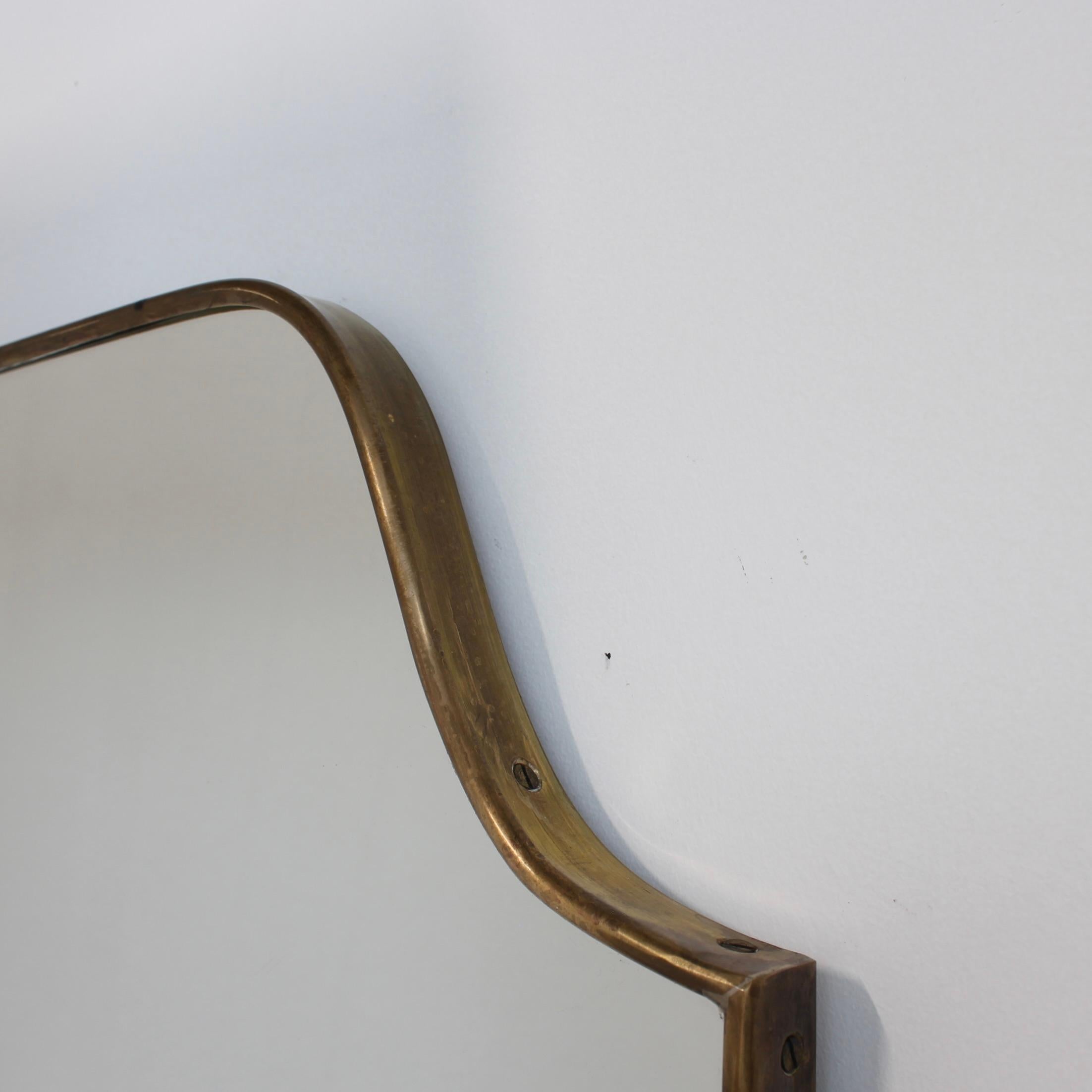 Vintage Italienischer Wandspiegel mit Messingrahmen im Angebot 12