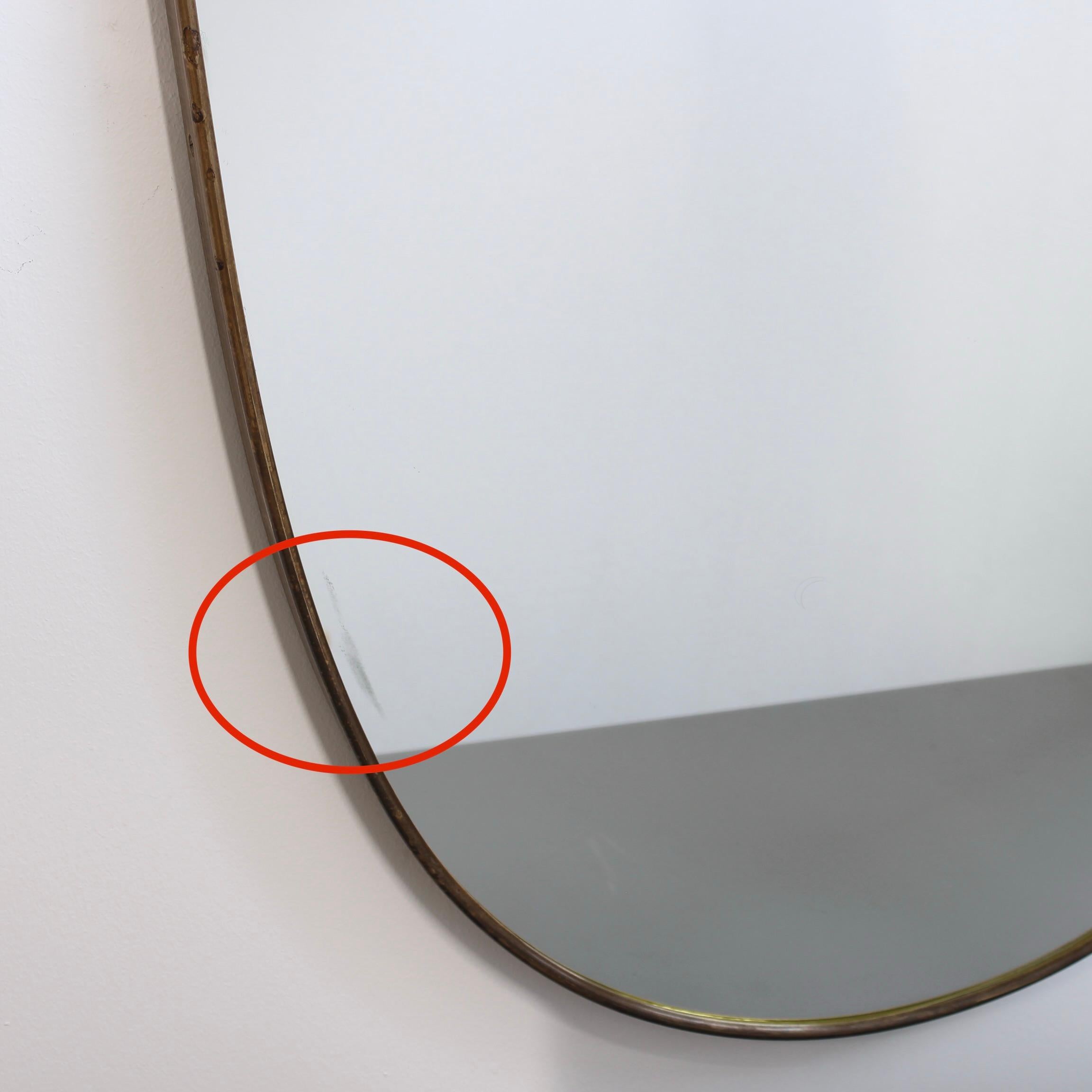 Vintage Italienischer Wandspiegel mit Messingrahmen (Mitte des 20. Jahrhunderts) im Angebot