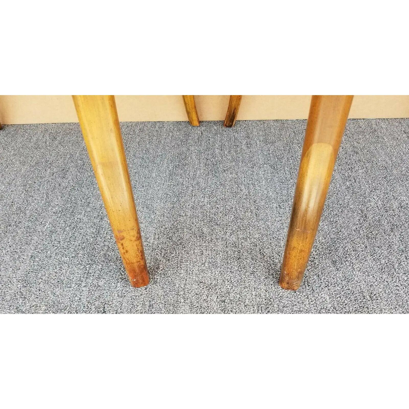Italienische Akzent-Esssessel aus Nussbaumholz - 2er-Set im Angebot 5