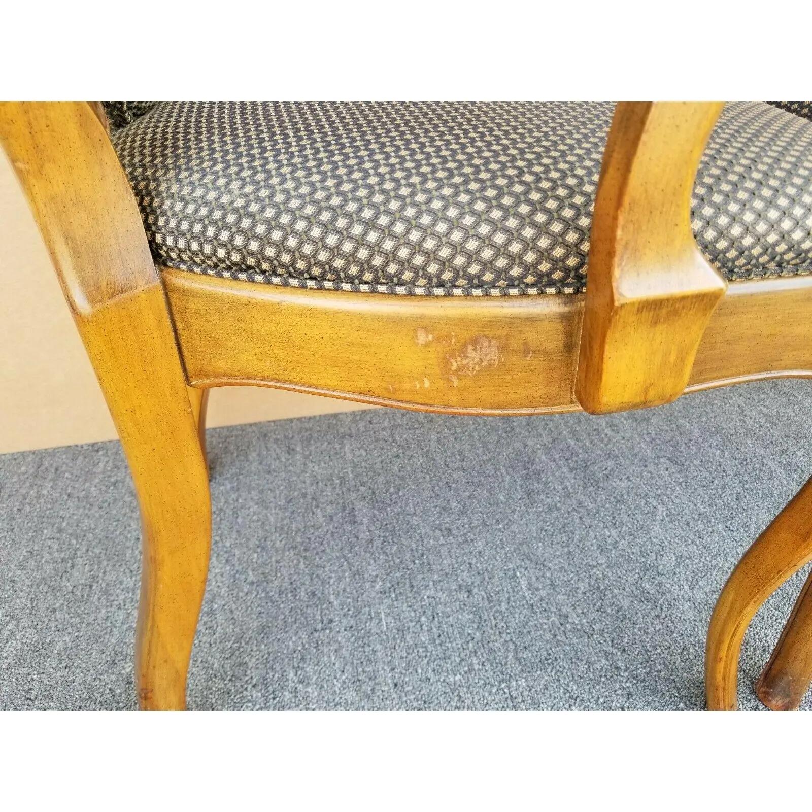 Italienische Akzent-Esssessel aus Nussbaumholz - 2er-Set im Angebot 7