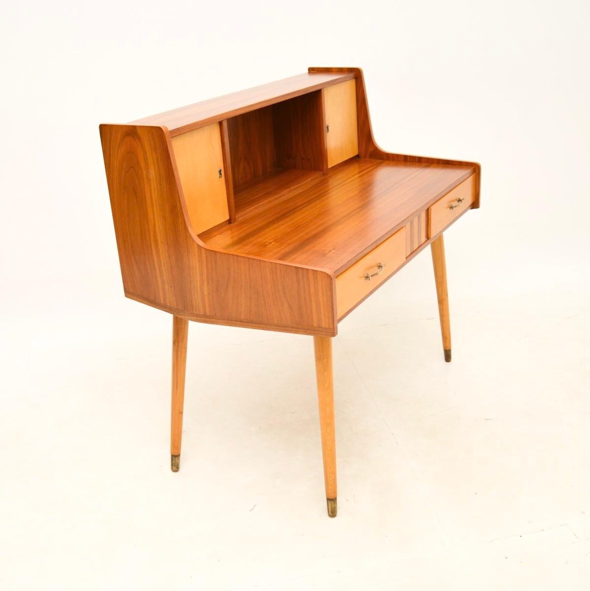 Vintage Italian Walnut and Satin Wood Desk In Good Condition For Sale In London, GB