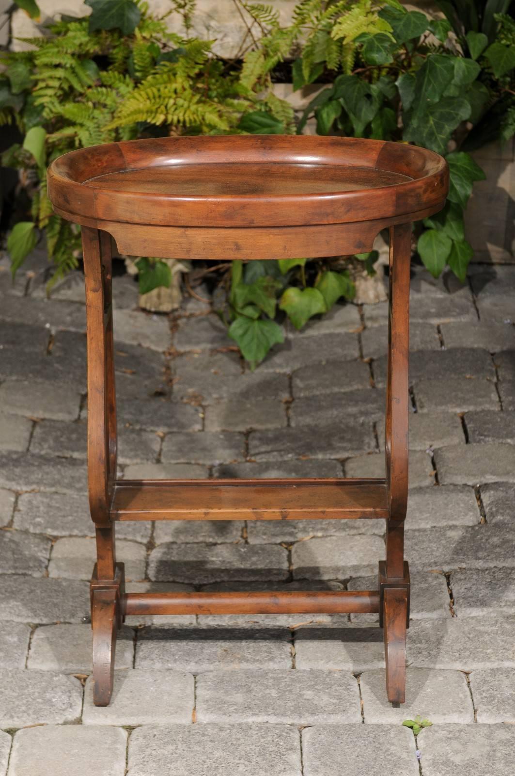 Vintage Italian Walnut Side Table with Lyre-Shaped Legs and Oval Tray Top For Sale 3