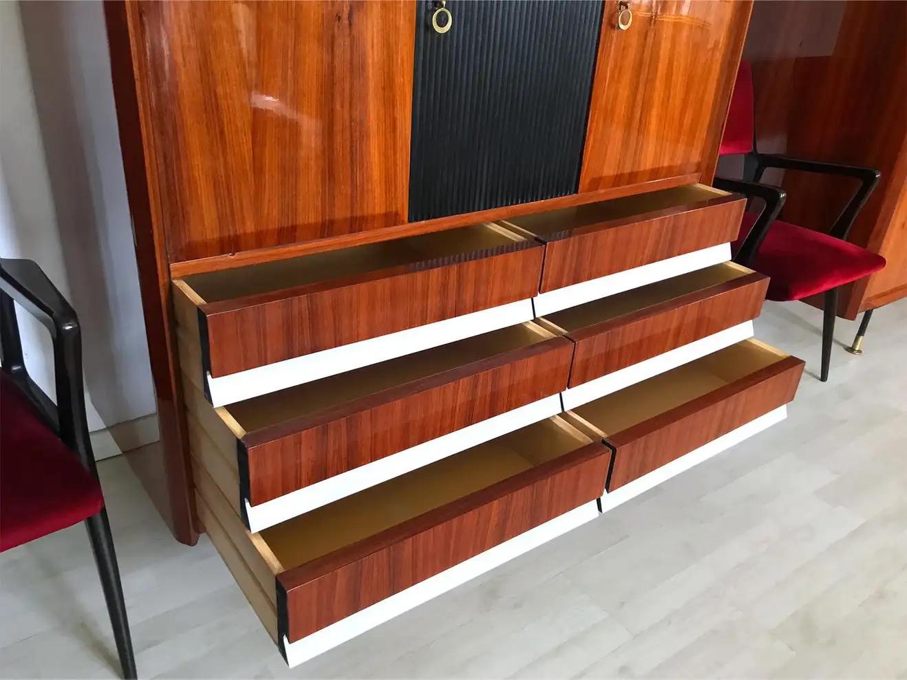 Vintage Italian Wardrobe, Walnut, Fluted Wood, Brass Feet 1950s italian For Sale 5