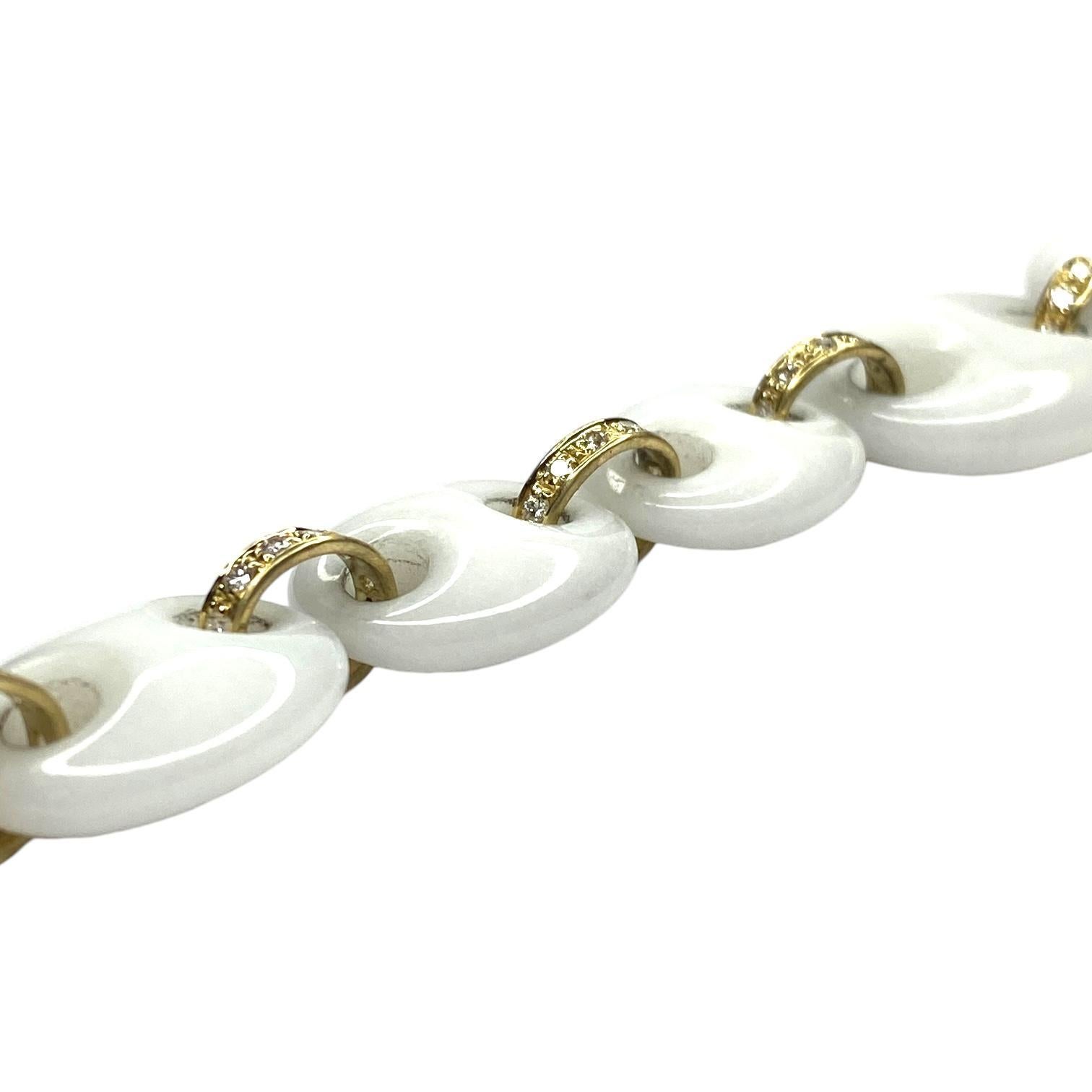 Brilliant Cut Vintage Italian White Coral and Diamond 18K Gold Bracelet For Sale