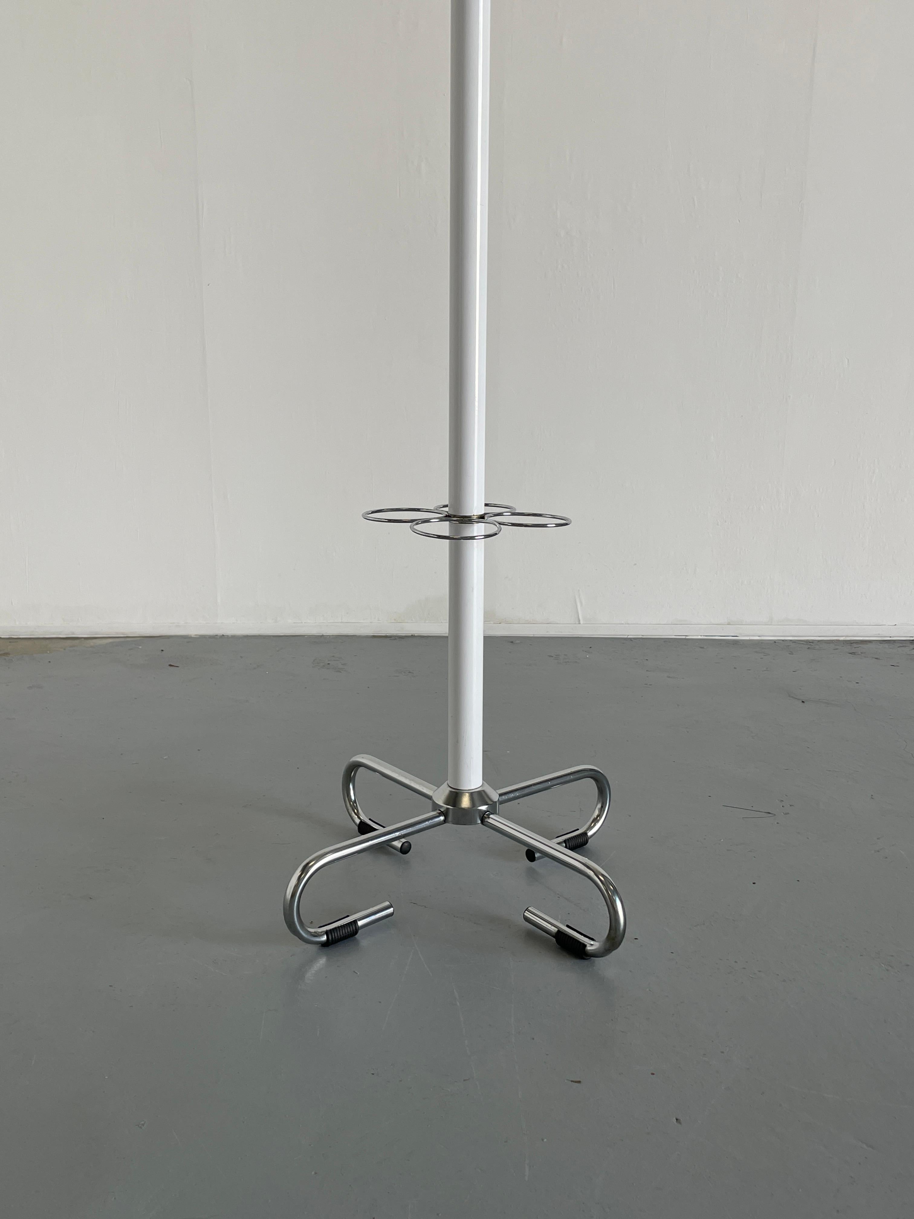 Vintage Italian White Spaceage Coat Rack, Chrome and Plastic In Good Condition In Zagreb, HR