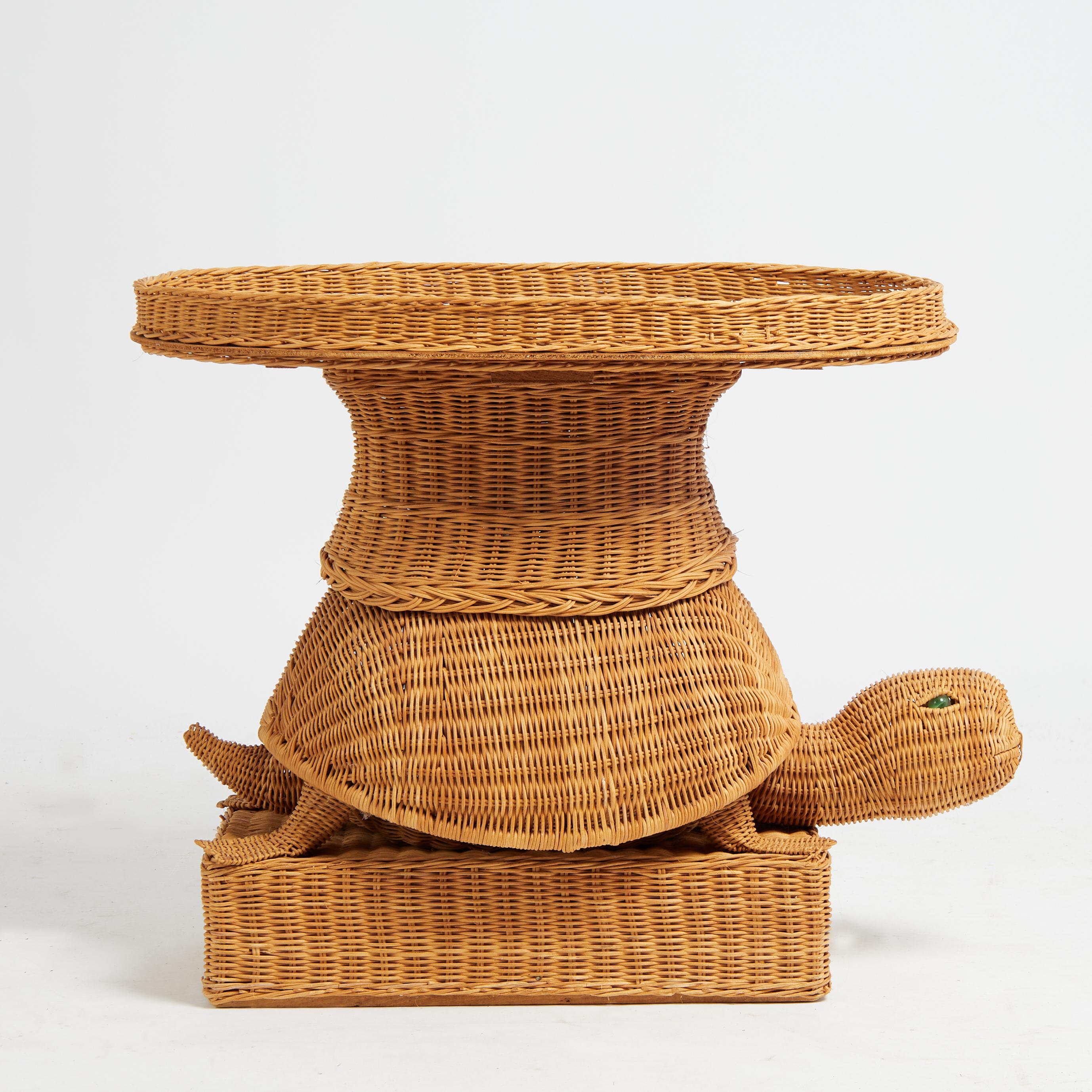 Whimsical mid century Italian turtle form stand or occasional table handcrafted in woven wicker with a removable serving tray. 