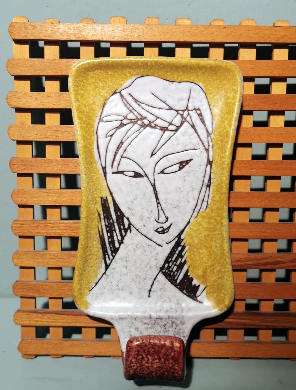 Vintage Italian Wood And Ceramic Coat Rack By Artist Alvaro Cartei For Sale 1