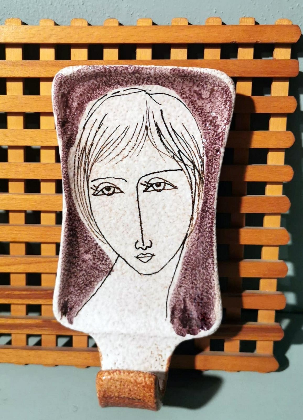 Vintage Italian Wood And Ceramic Coat Rack By Artist Alvaro Cartei For Sale 3
