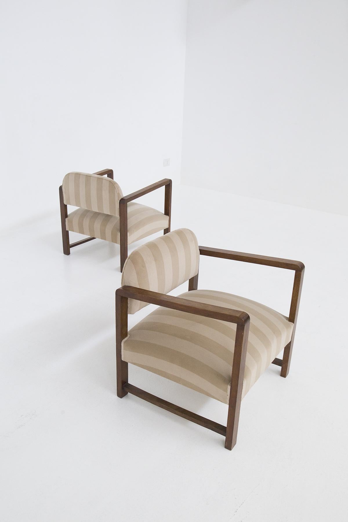 Vintage Italian Wood and Fabric Armchairs In Good Condition In Milano, IT