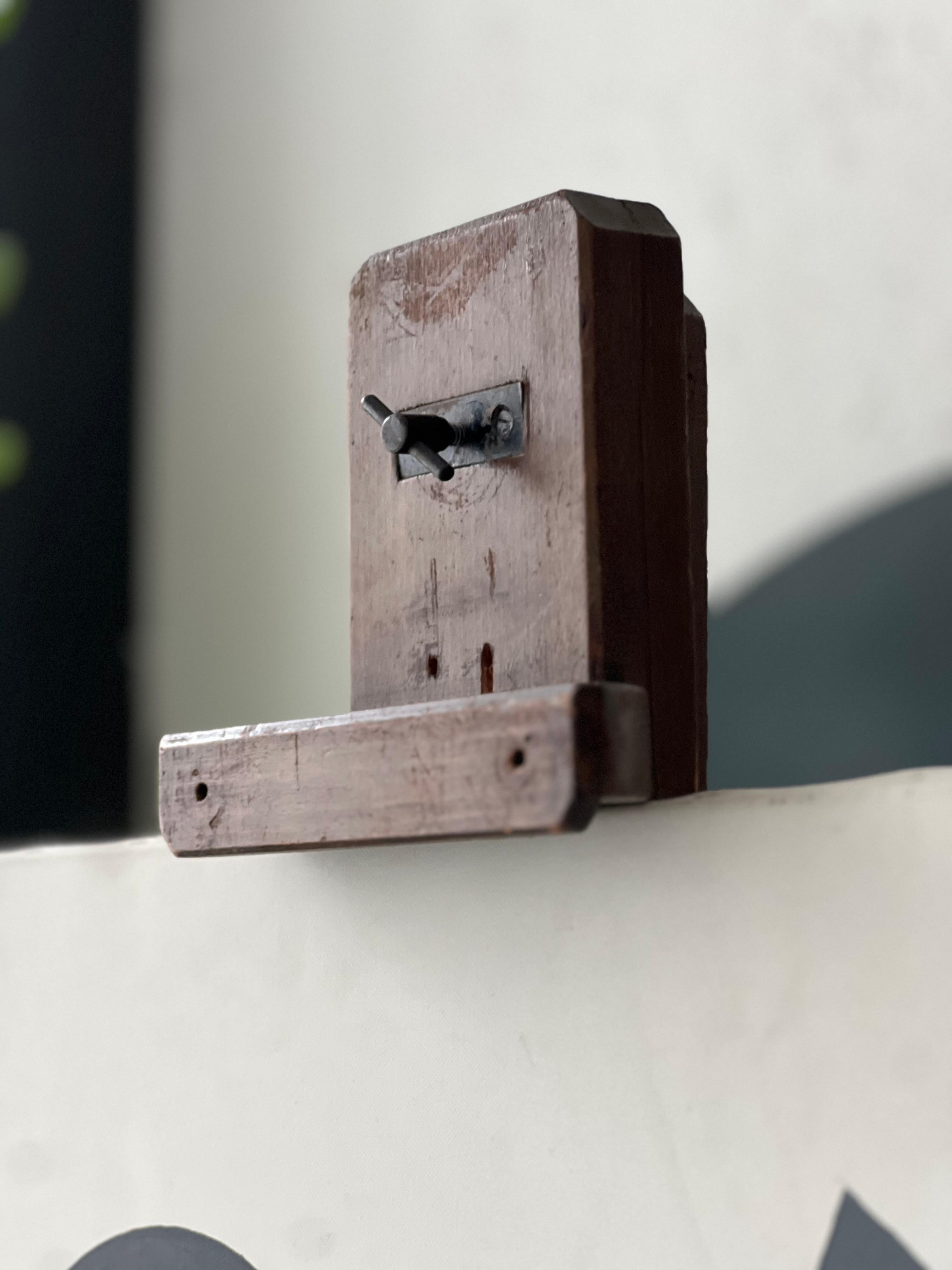 Italienische Vintage-Holz Staffelei, Kunsthalter, flacher Fernseherhalter aus Holz im Angebot 3