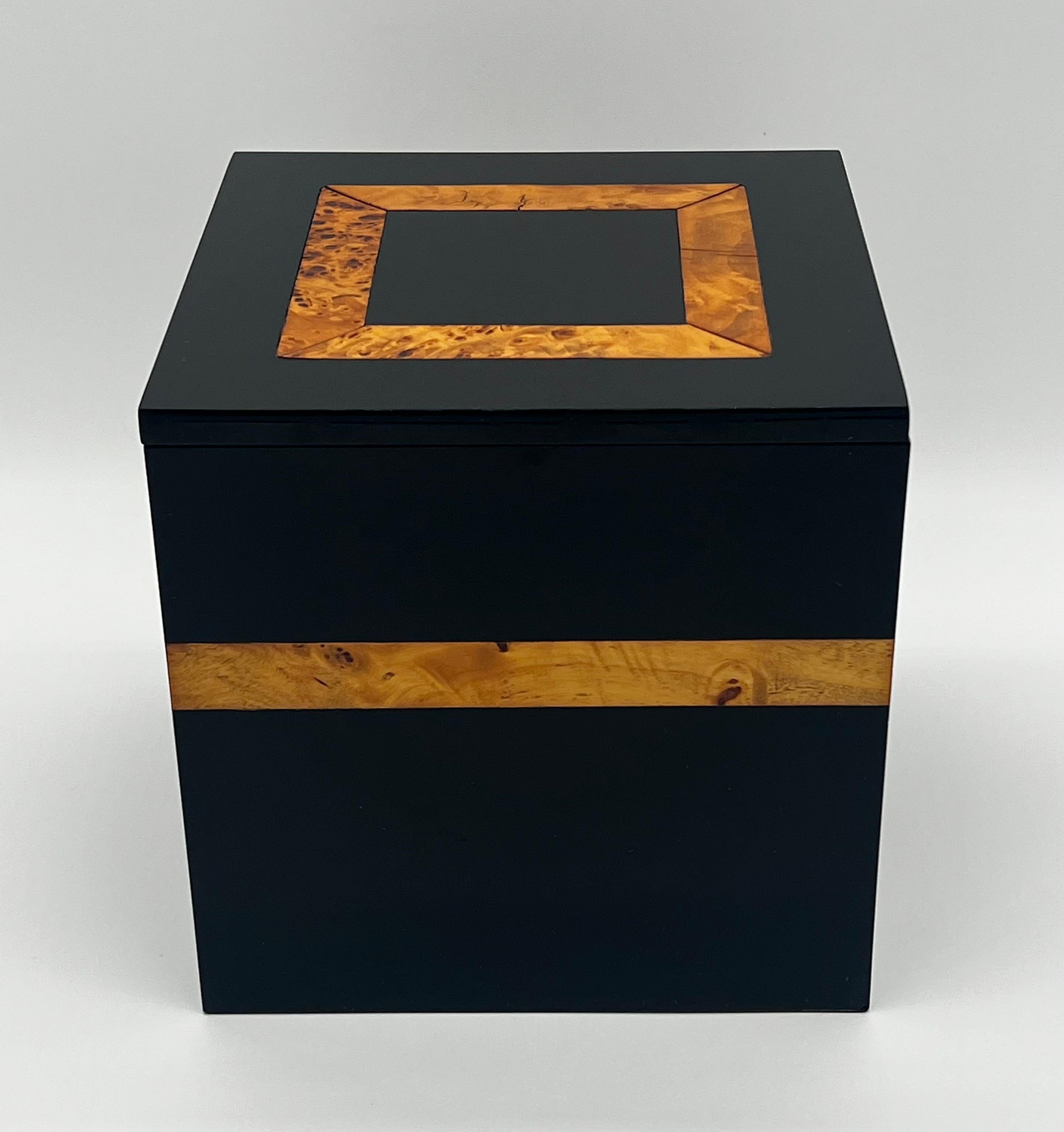 Vintage Italian Wood Inlaid Black Acrylic Lacquered Art Deco Ice Box In Good Condition In New York, NY
