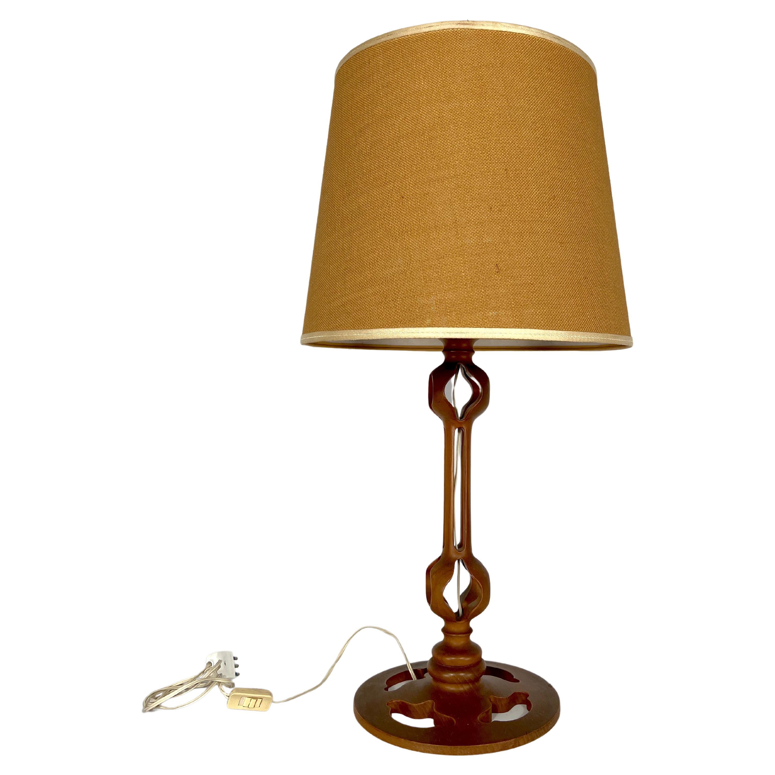 Lampe de table italienne vintage en bois des années 50 en vente
