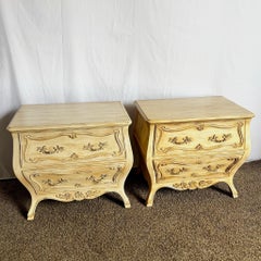 Vintage Italian Wooden Bombe Nighstands/Commodes With Crackle Finish - A Pair