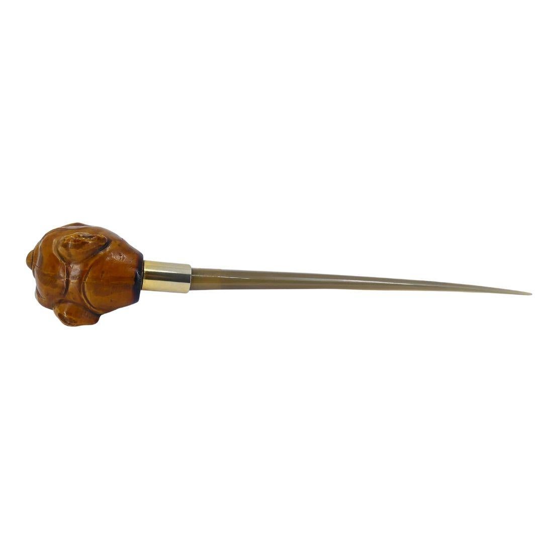 Vintage Italienisch Bulldogge Brieföffner aus Holz für Damen oder Herren im Angebot