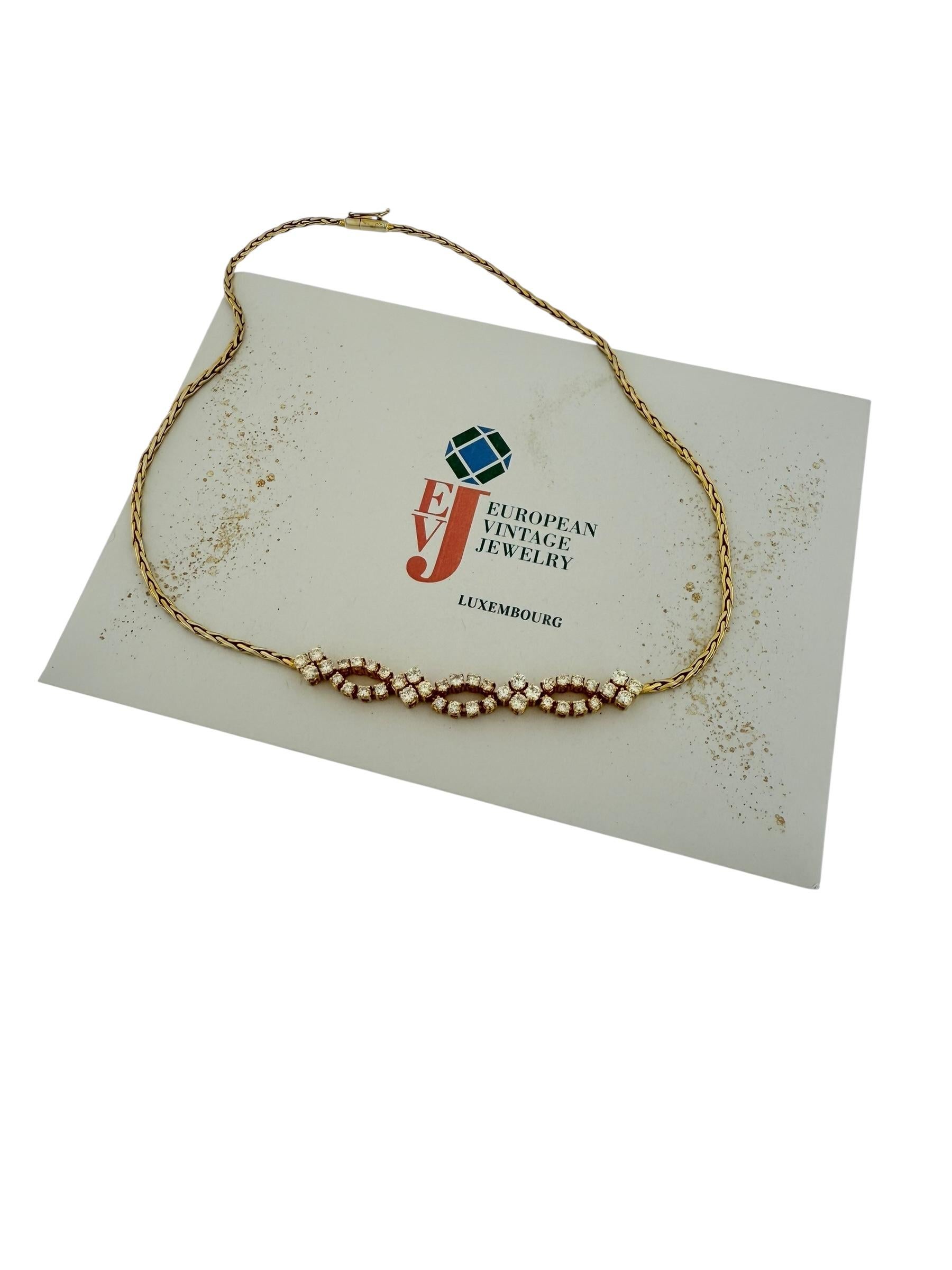Artigiano Collana d'epoca in oro giallo e bianco con 3,0ct di diamanti naturali in vendita