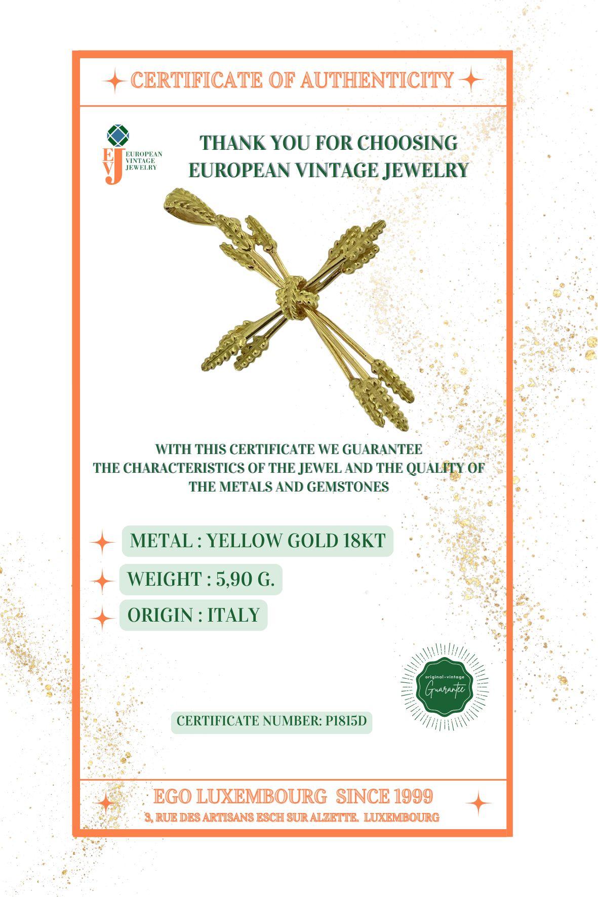 Cruz italiana vintage de oro amarillo con diseño 