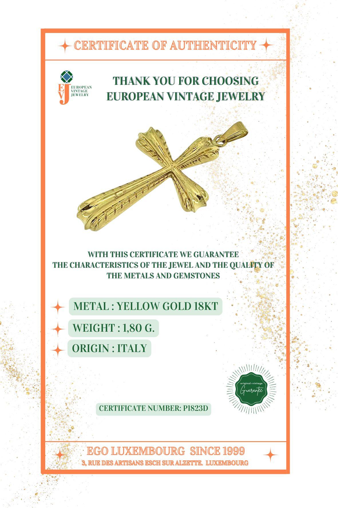 Vintage Italienisch Gelbgold Kreuz im Angebot 4