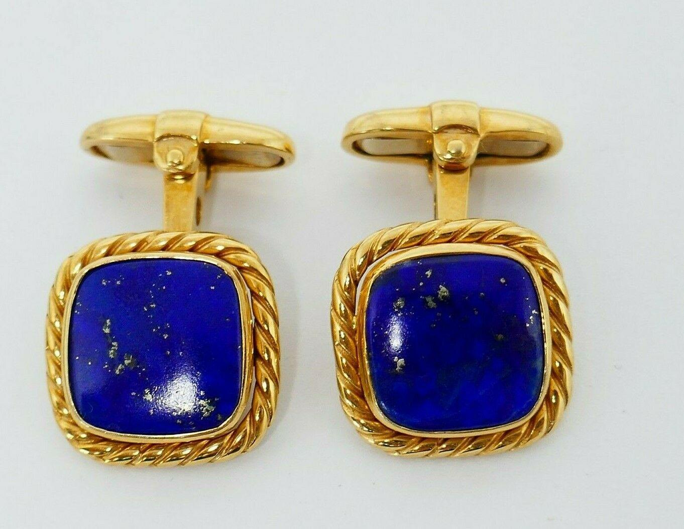 Gorgeous vintage (C.1970) square cufflinks made of 18k yellow gold and lapis lazuli. Excellent workmanship and great quality stones.
Stamped with an Italian maker's mark (328 AR) and a hallmark for 18k gold. 
Measurements: the square part is 3/4