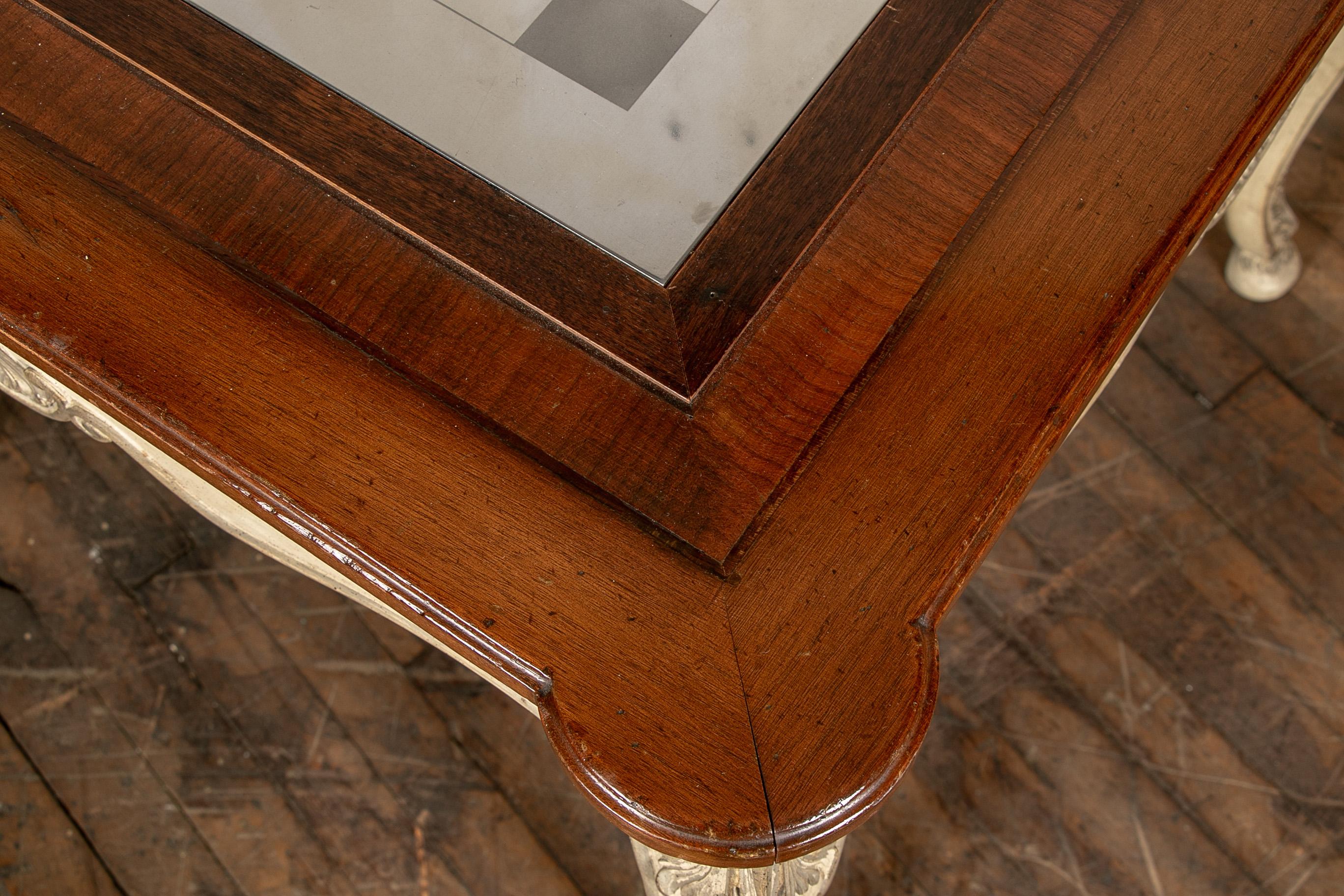 Vintage Italianate Games Table with Designer Chess Board and Cenedese Murano Gla 12