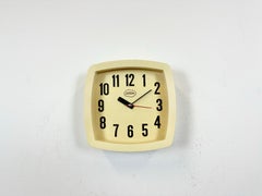 Vintage Italian Beige Bakelite Wall Clock from Sunbeam, 1970s