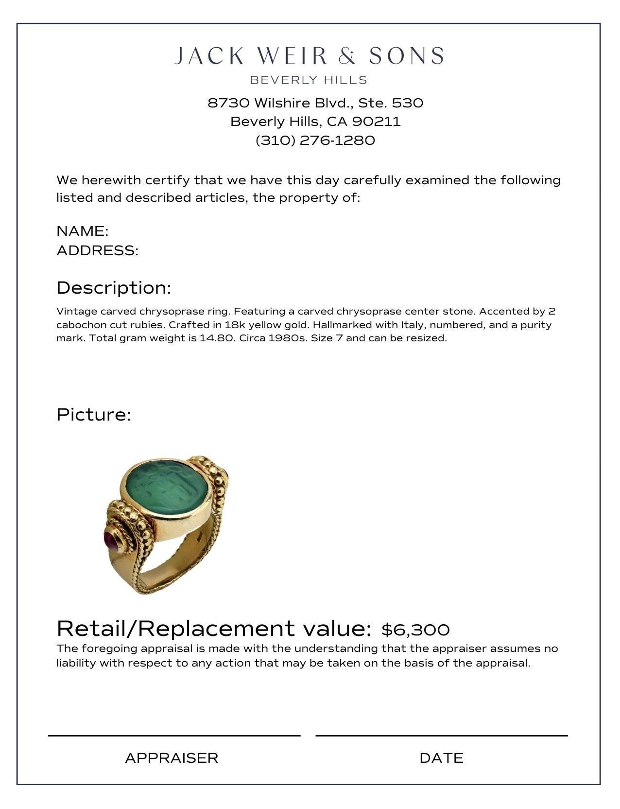 Women's or Men's Vintage Italy chrysoprase ruby 18k yellow gold intaglio signet ring