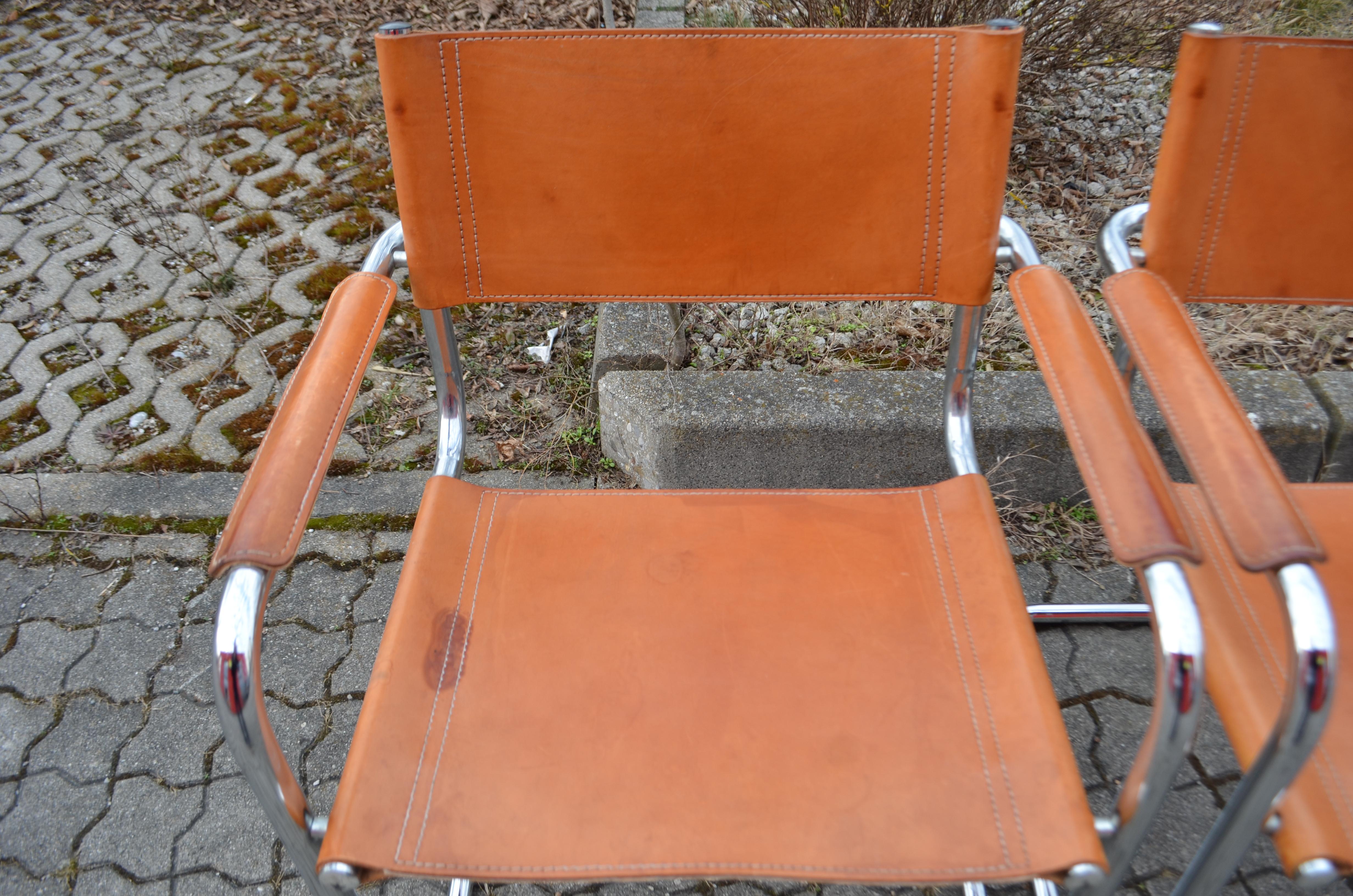 Vintage Italy Cognac Vegetal Leather Dining Chairs Armchairs Cantilever Set of 4 For Sale 2