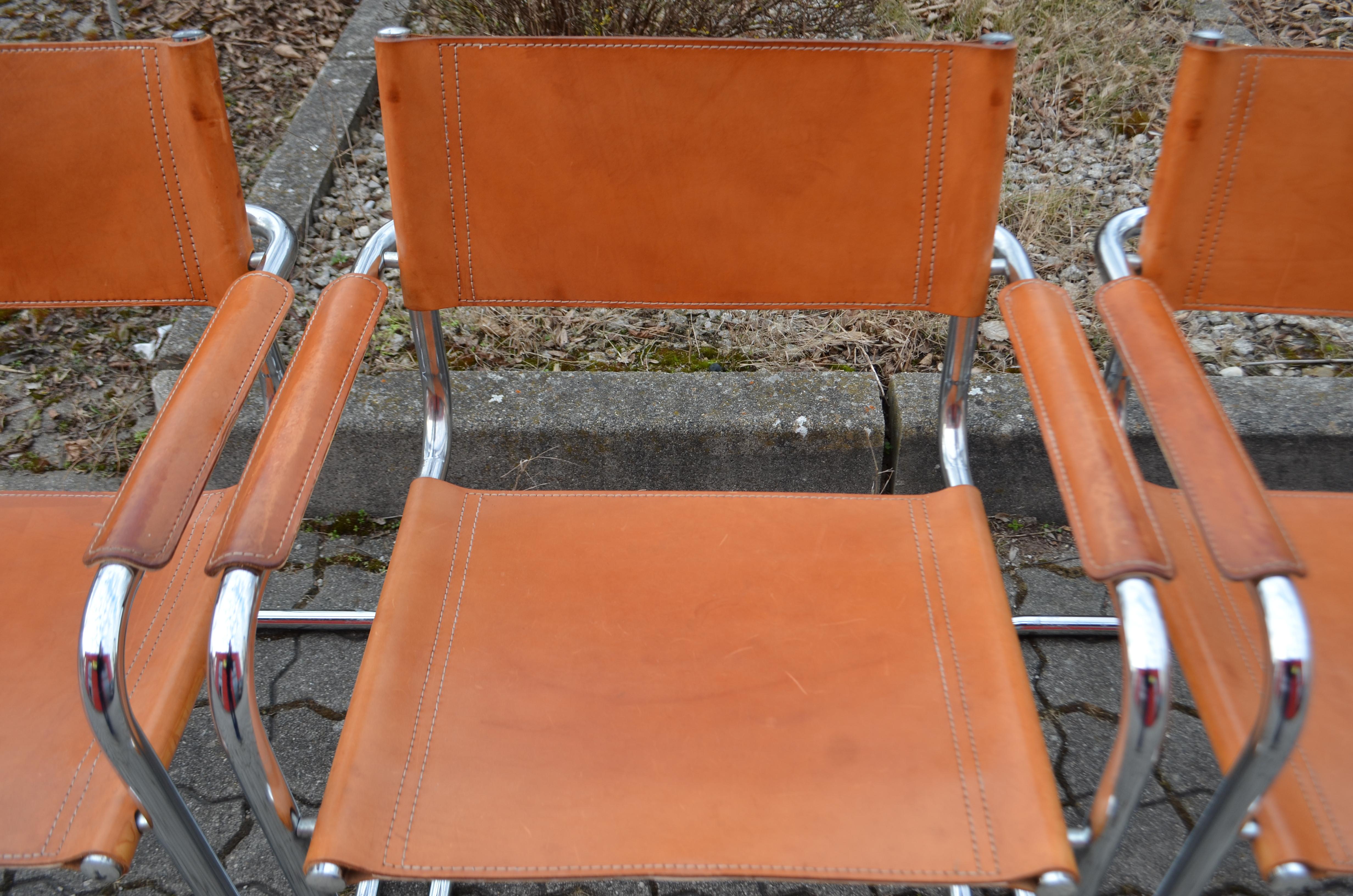 Vintage Italy Cognac Vegetal Leather Dining Chairs Armchairs Cantilever Set of 4 For Sale 4