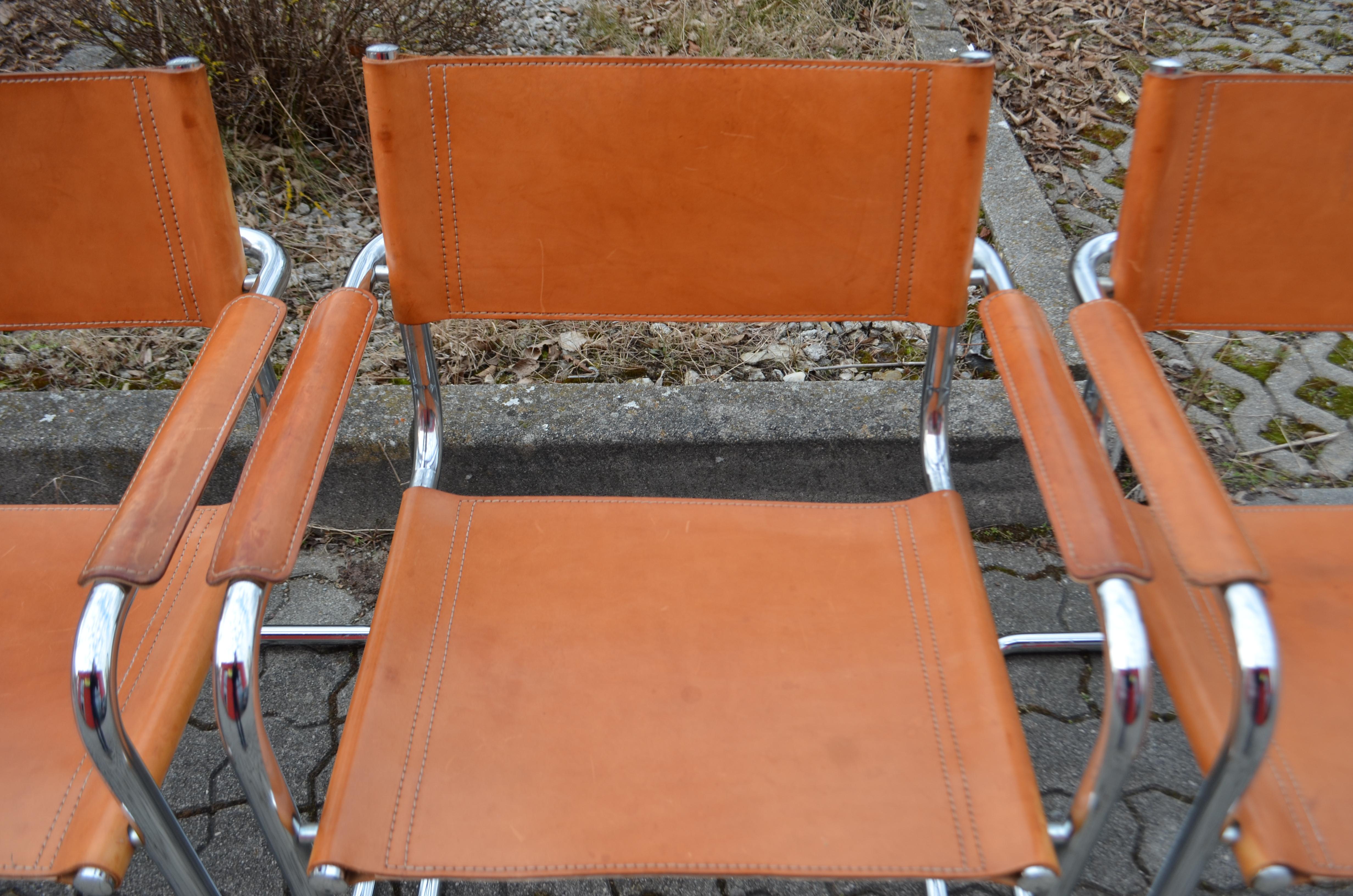 Vintage Italy Cognac Vegetal Leather Dining Chairs Armchairs Cantilever Set of 4 For Sale 5