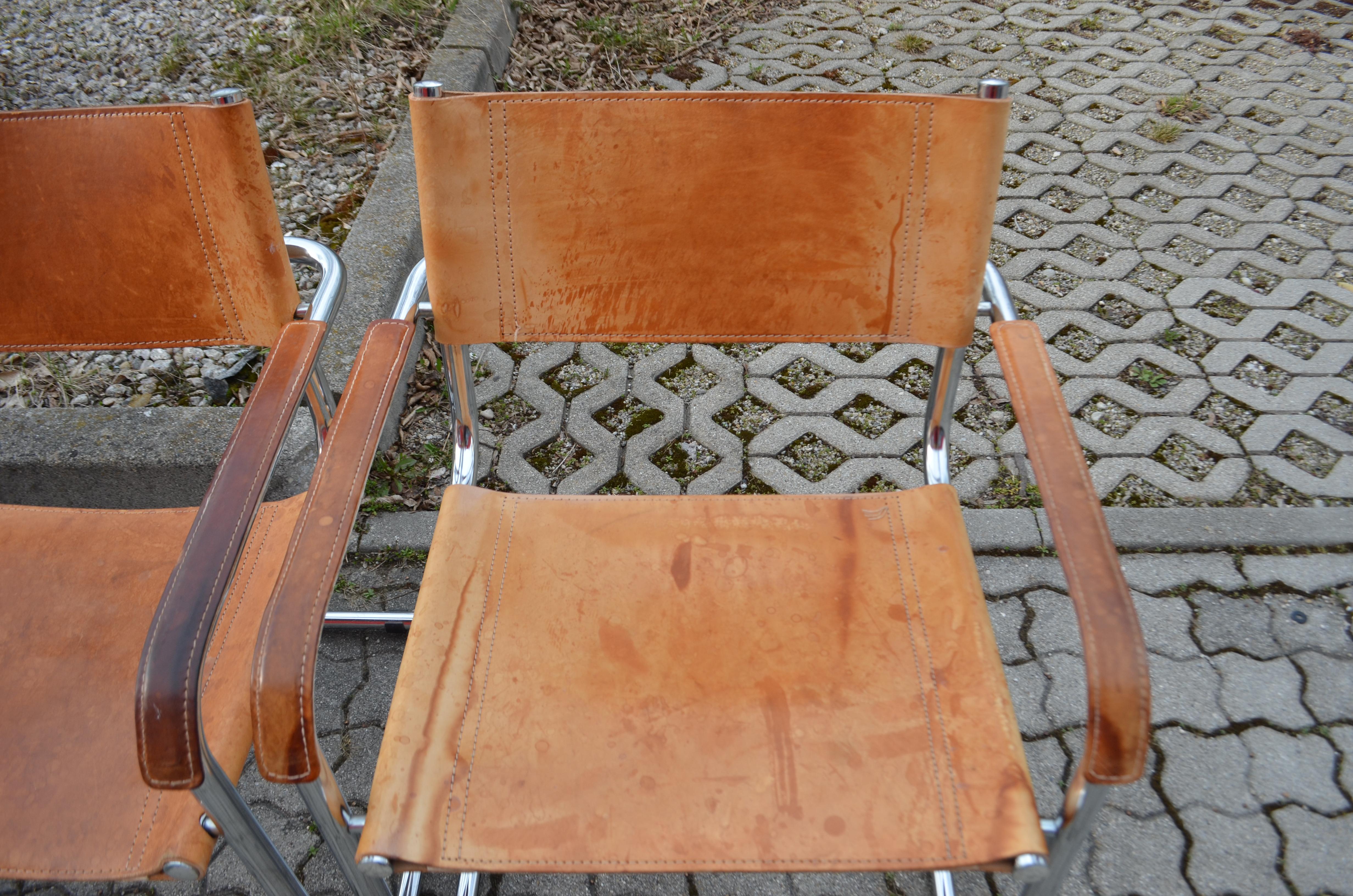 Cognacfarbene Esszimmerstühle und Sessel aus pflanzlichem Leder, Vintage, Italien, 6er-Set, freitragendes Set im Angebot 6