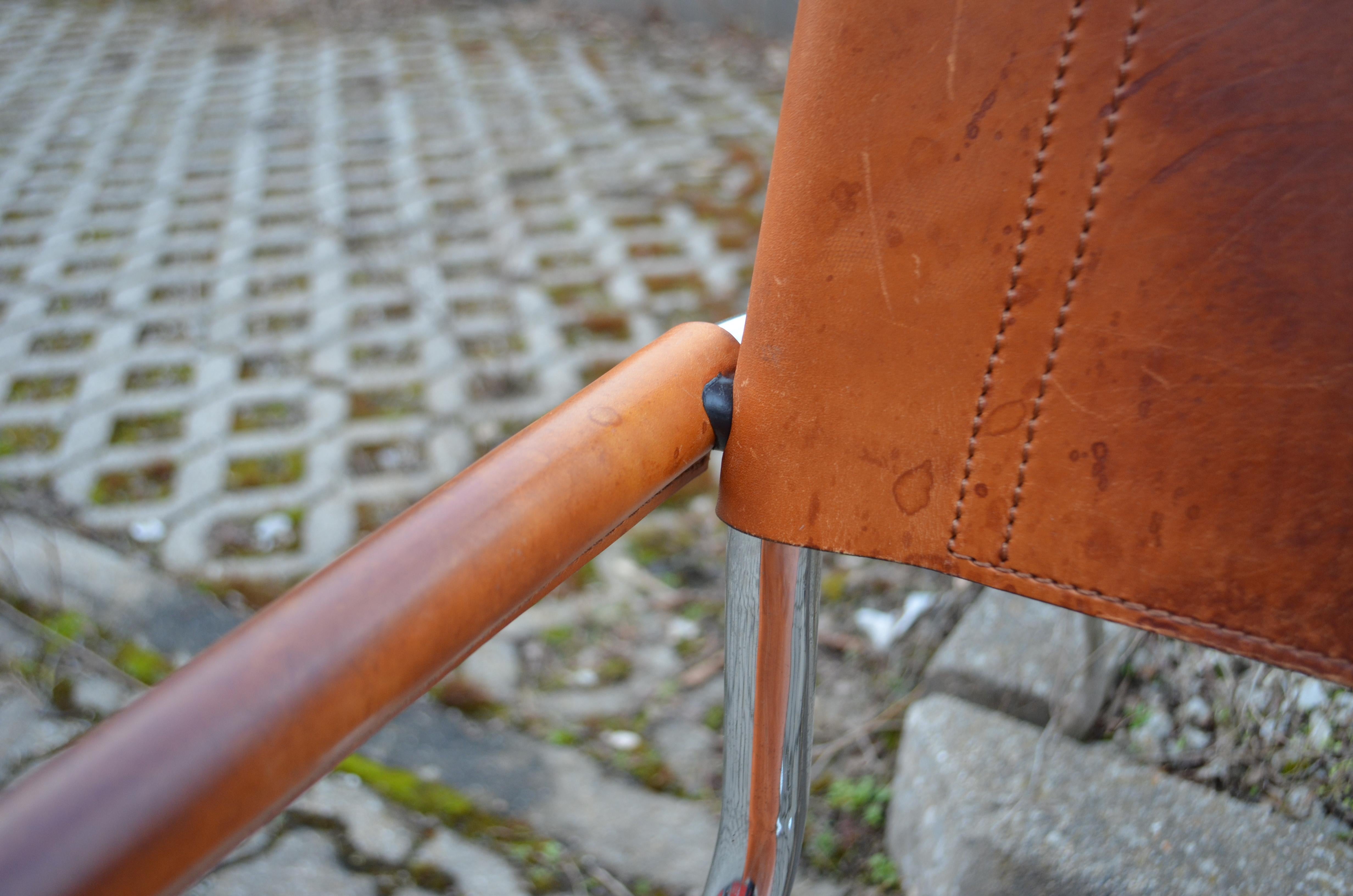 Vintage Italy Cognac Vegetal Leather Dining Chairs Armchairs Cantilever Set of 6 For Sale 5