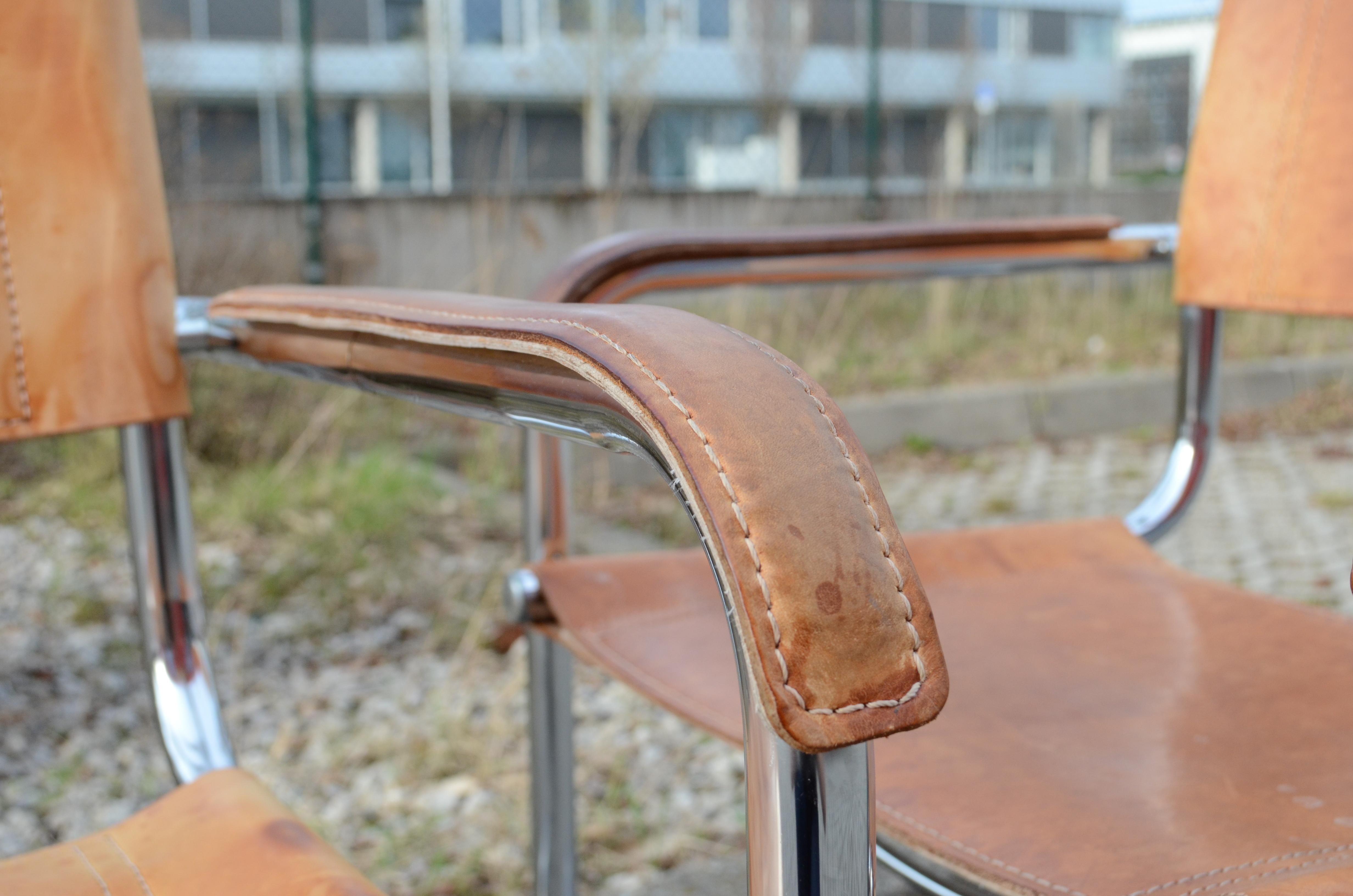 Vintage Italy Cognac Vegetal Leather Dining Chairs Armchairs Cantilever Set of 6 For Sale 4