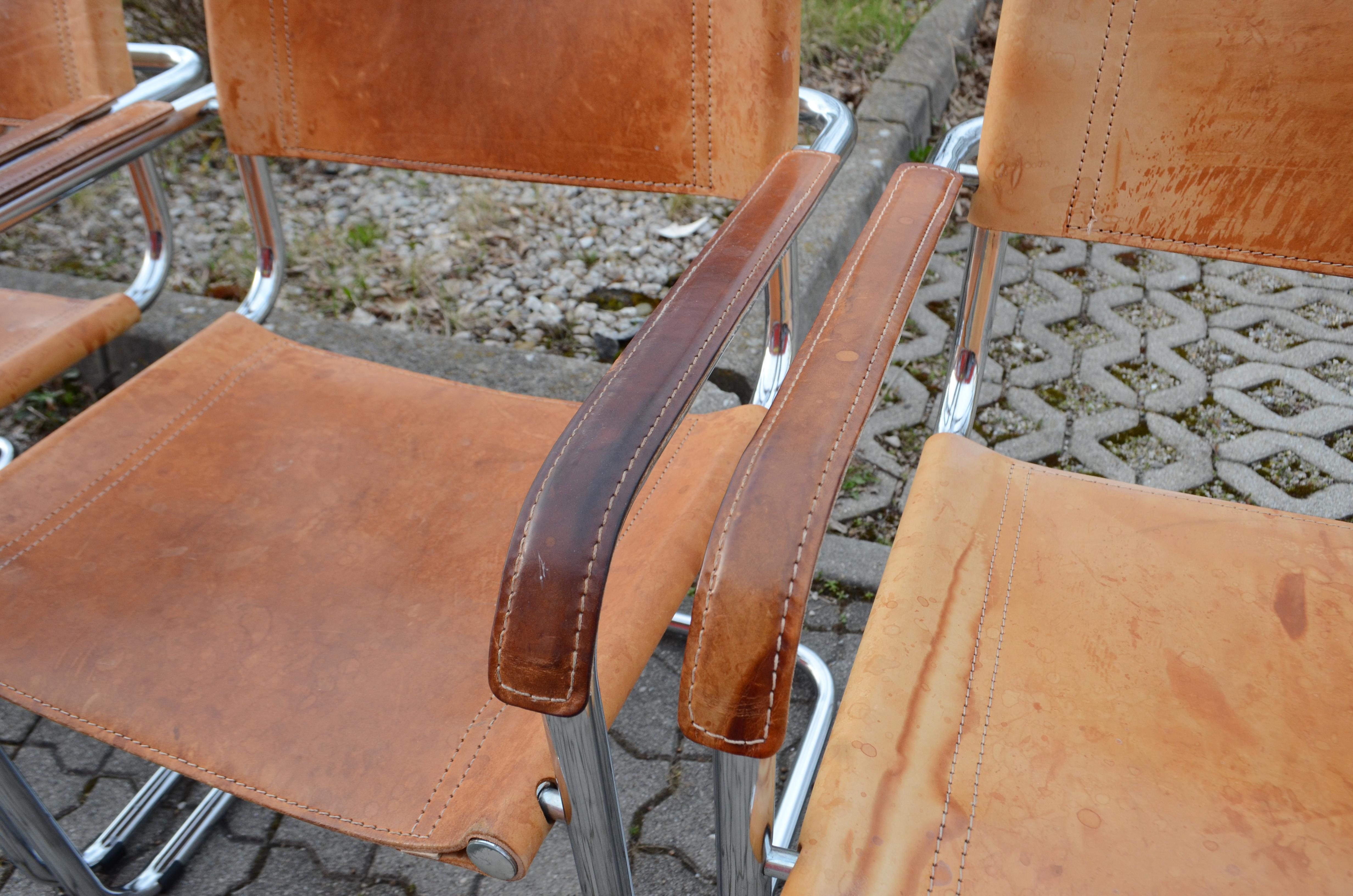 Cognacfarbene Esszimmerstühle und Sessel aus pflanzlichem Leder, Vintage, Italien, 6er-Set, freitragendes Set im Angebot 10