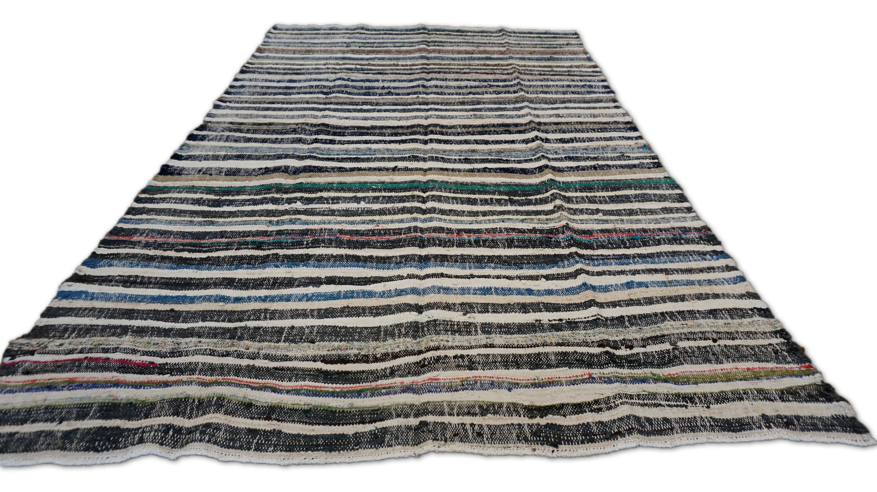 Tessuto a mano Kilim vintage a righe avorio e carbone 5'9''x9'5'' in vendita