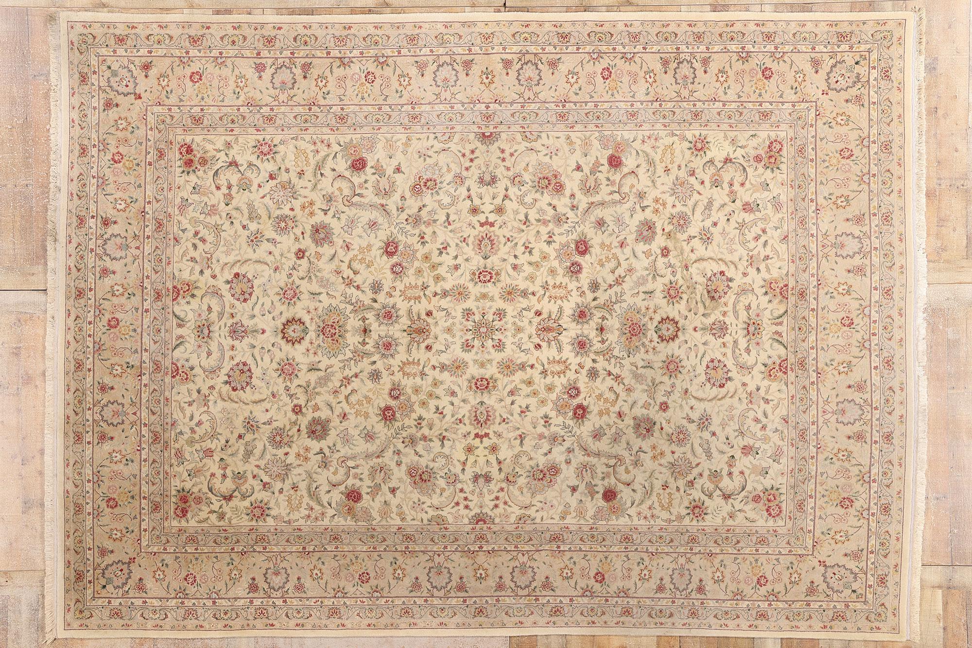 Vintage Ivory Chinese Wool and Silk Tabriz Rug with Traditional Style For Sale 5