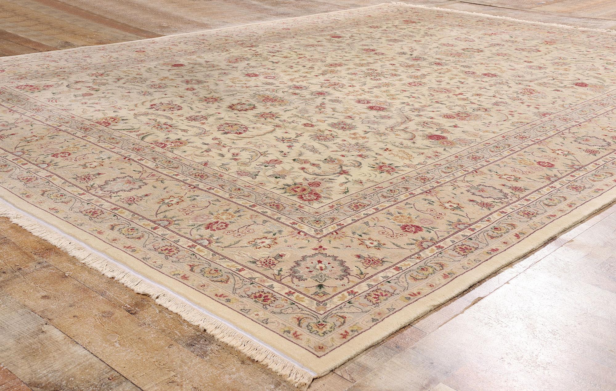 Vintage Ivory Chinese Wool and Silk Tabriz Rug with Traditional Style For Sale 3