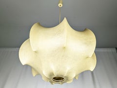 Ciondolo vintage Ivory Cocoon 1960 di Castiglioni Bros per Flos